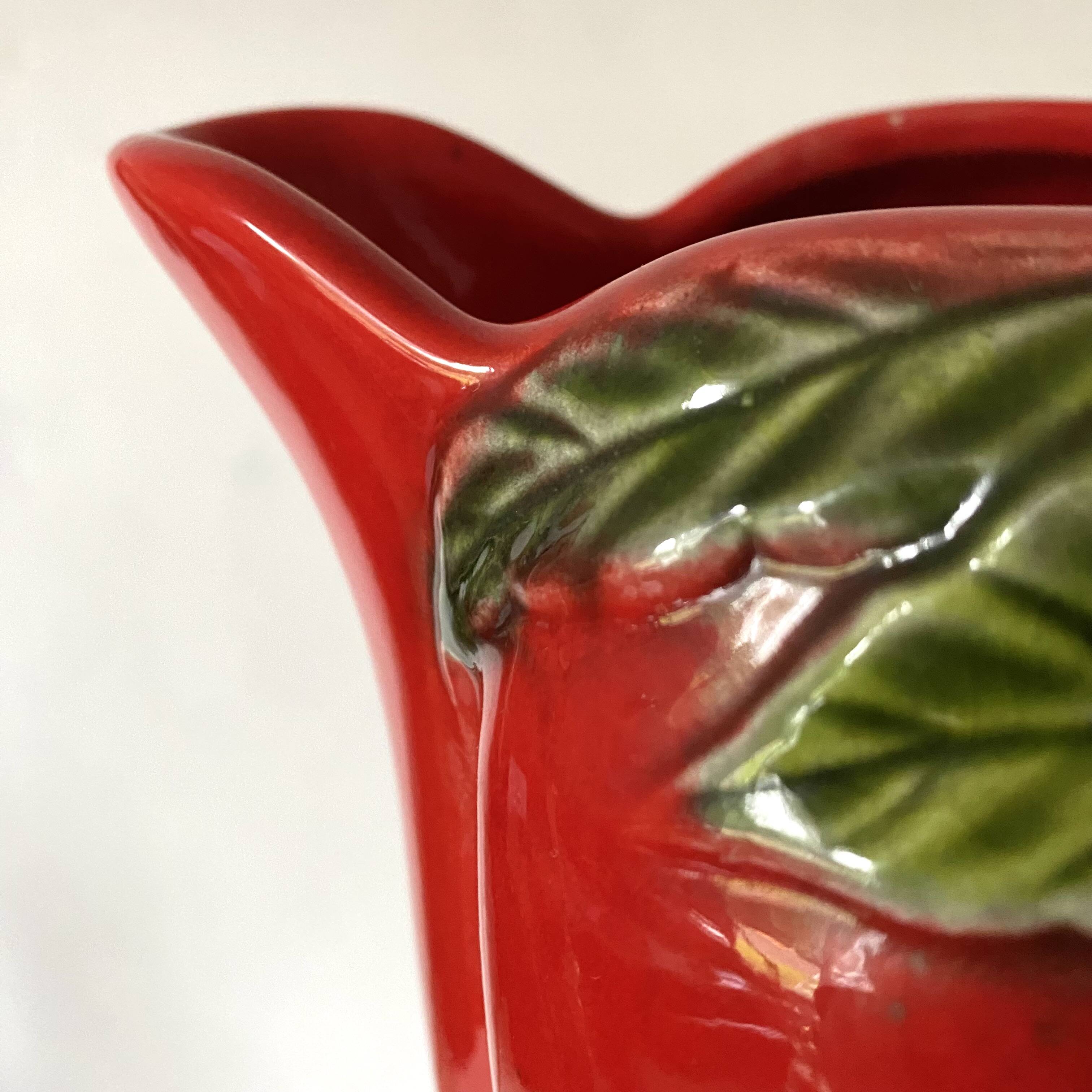 Red pepper slip pitcher