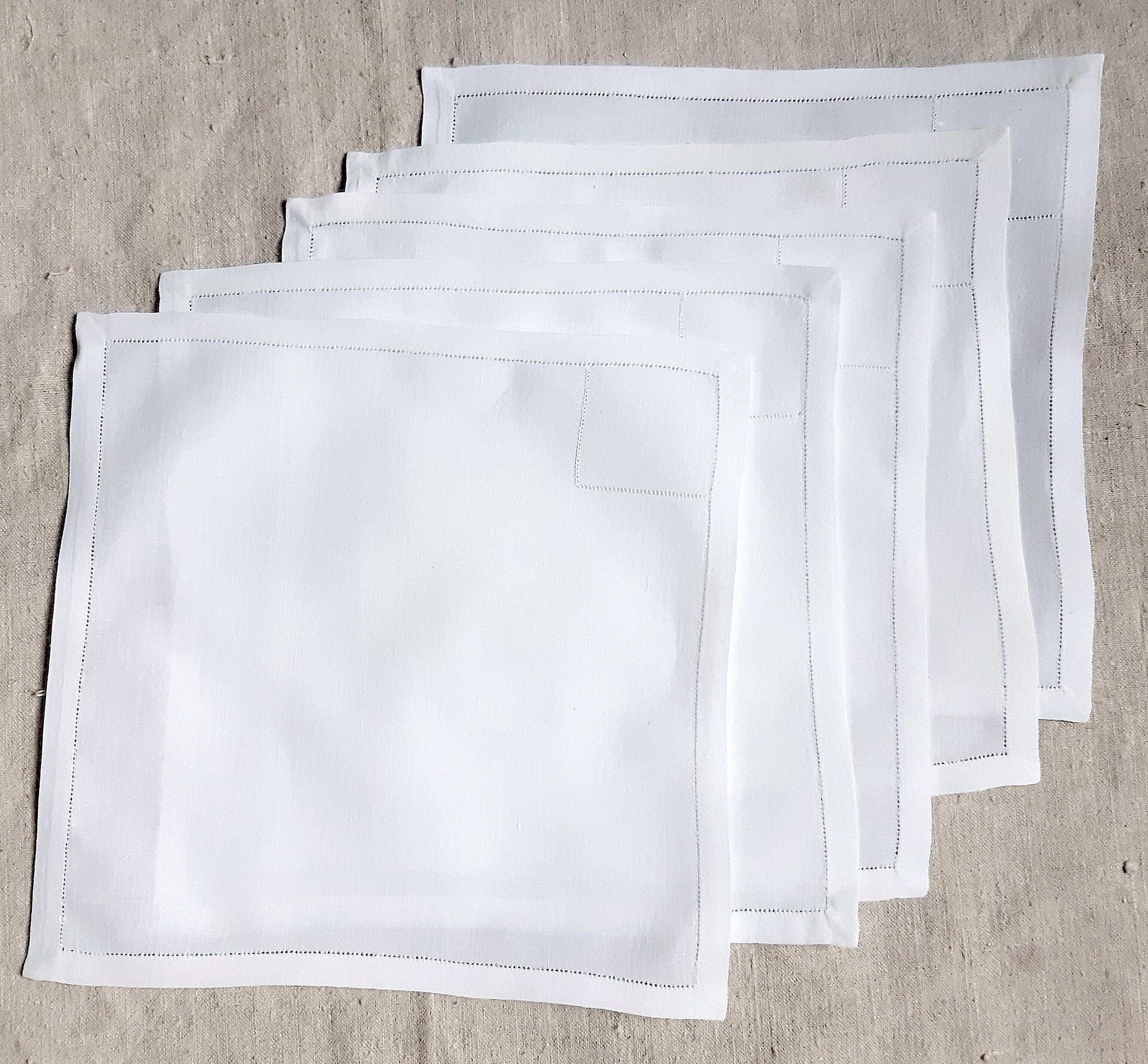 5 towels, 25.5x26 cm, in wire