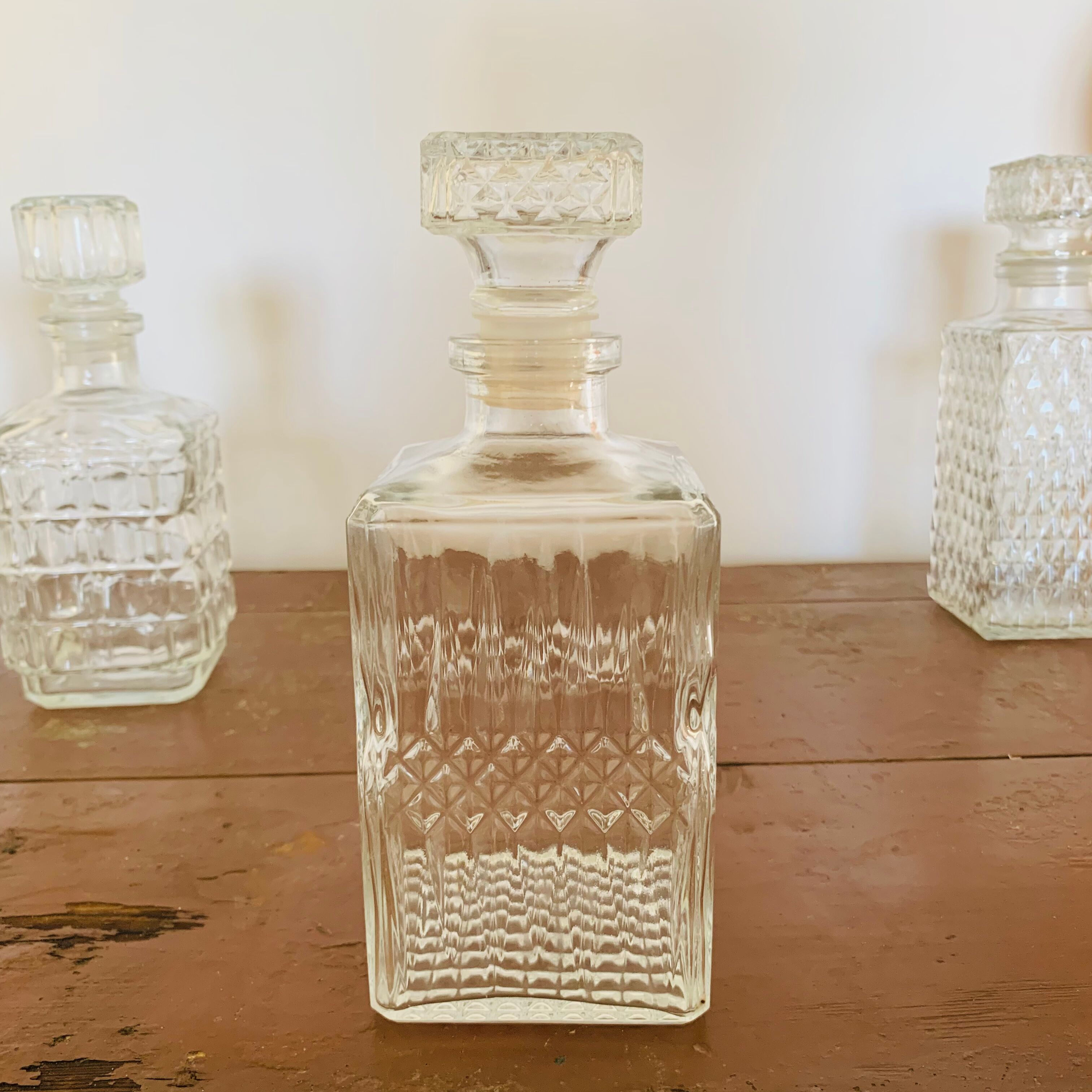 Lot de 5 carafes à whisky