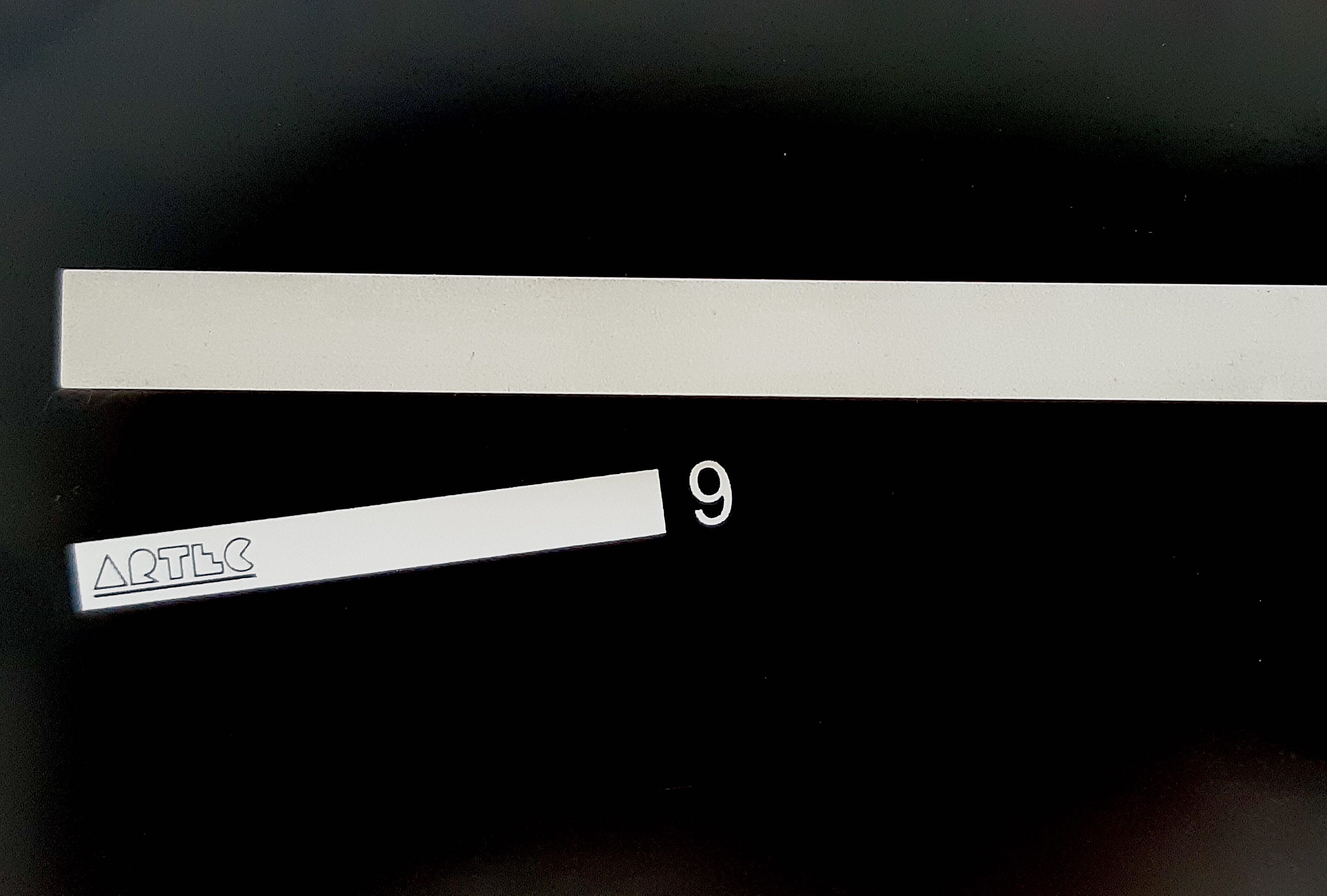 Horloge design N. Canetti pour Artec 1980