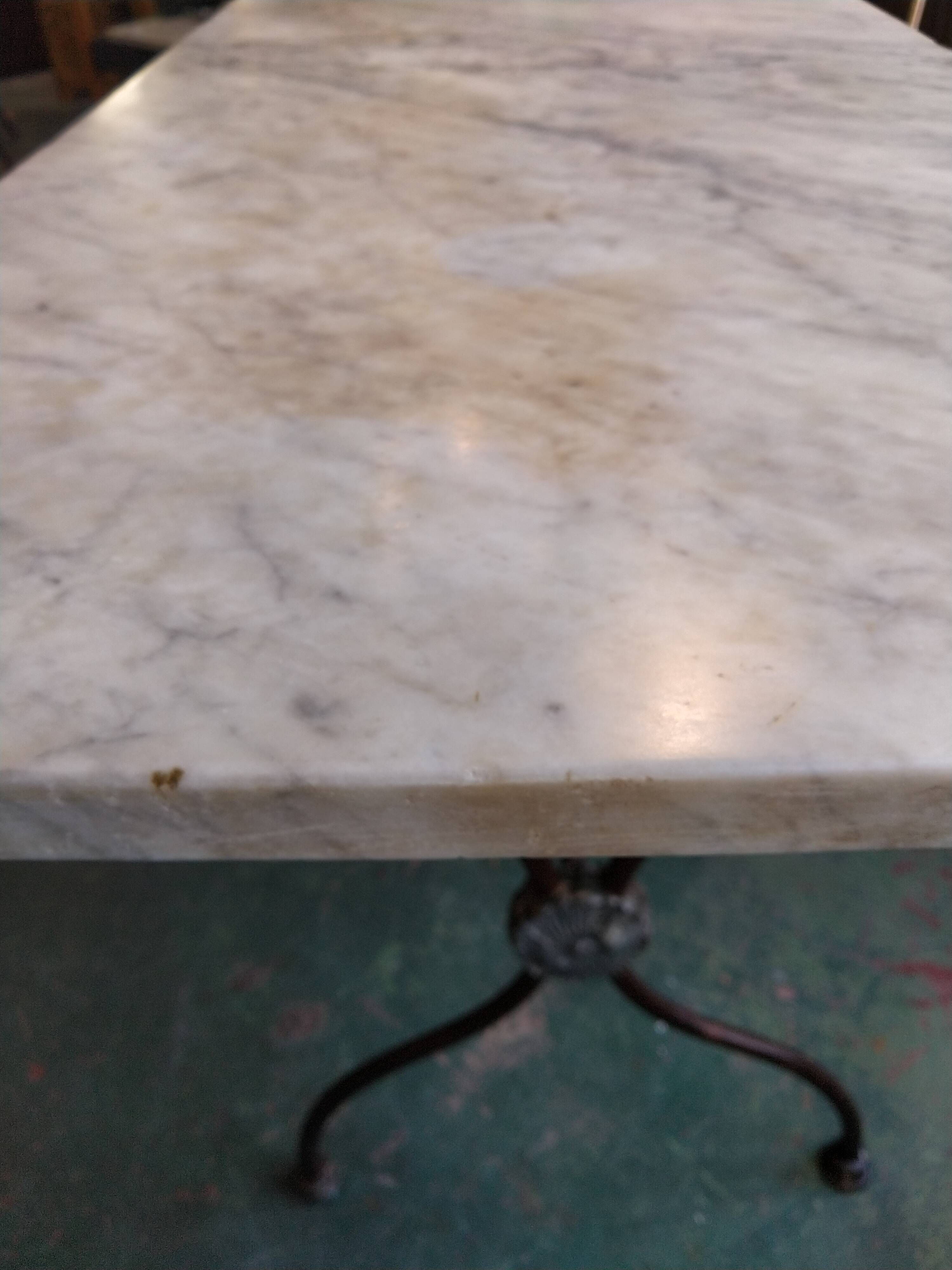 Bistro table