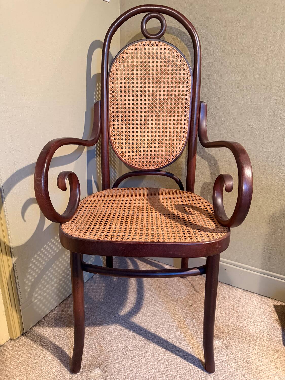 Fauteuil en rotin bois courbé cannage vers 1900