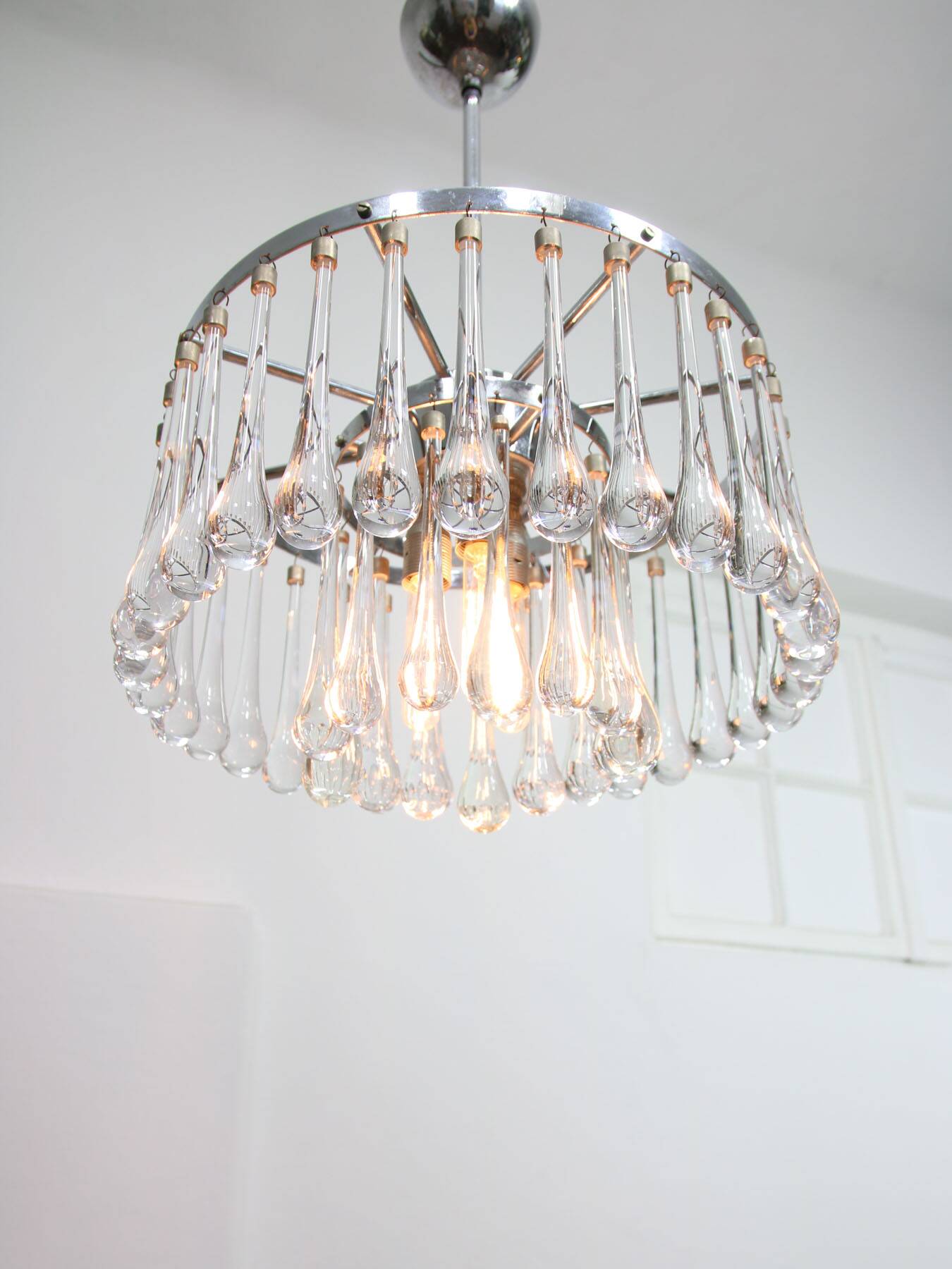 Mid-Century Italian Crystal Teardrop Chandelier, 1960s