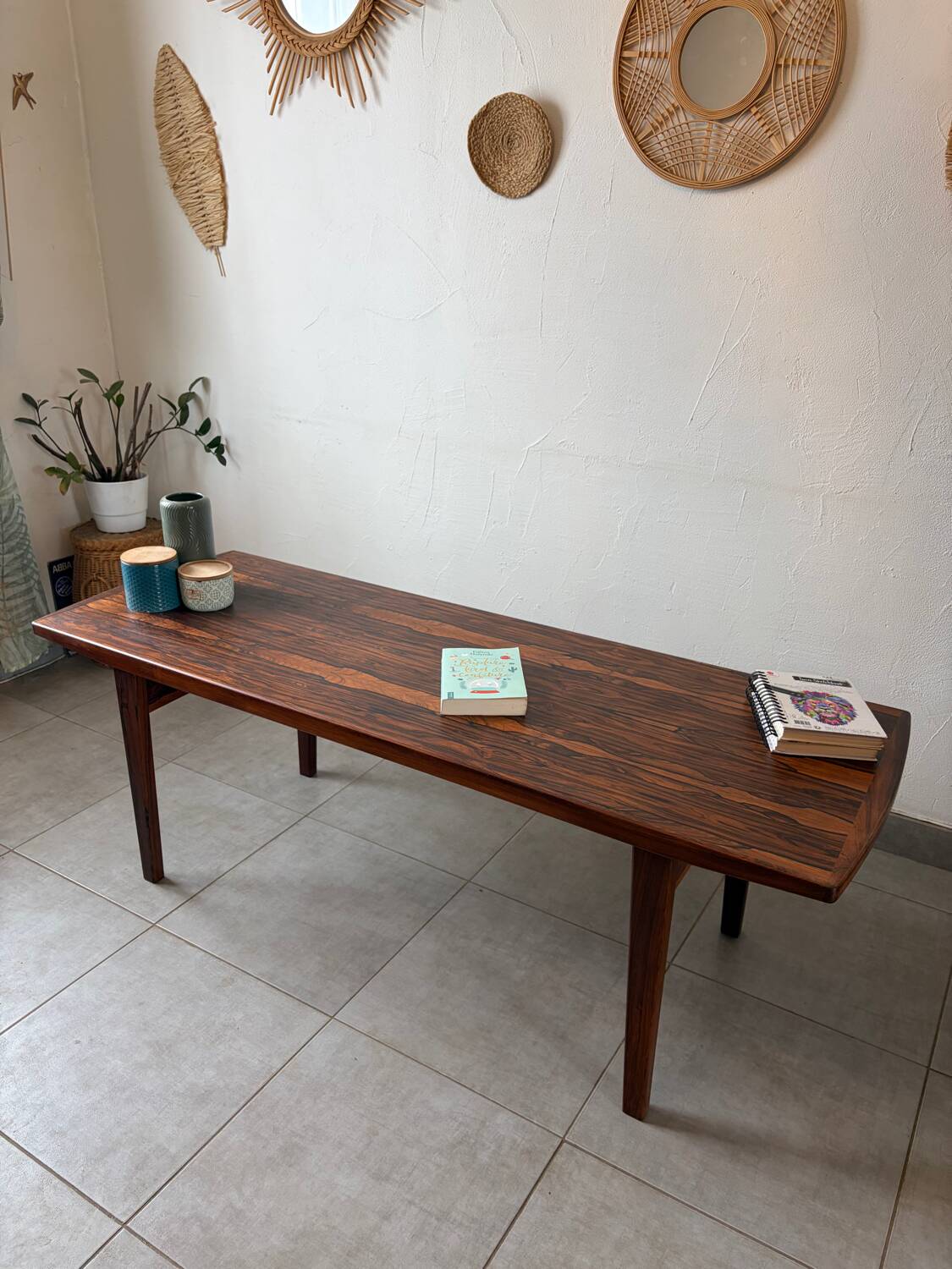 Vintage Scandinavian coffee table in rosewood.