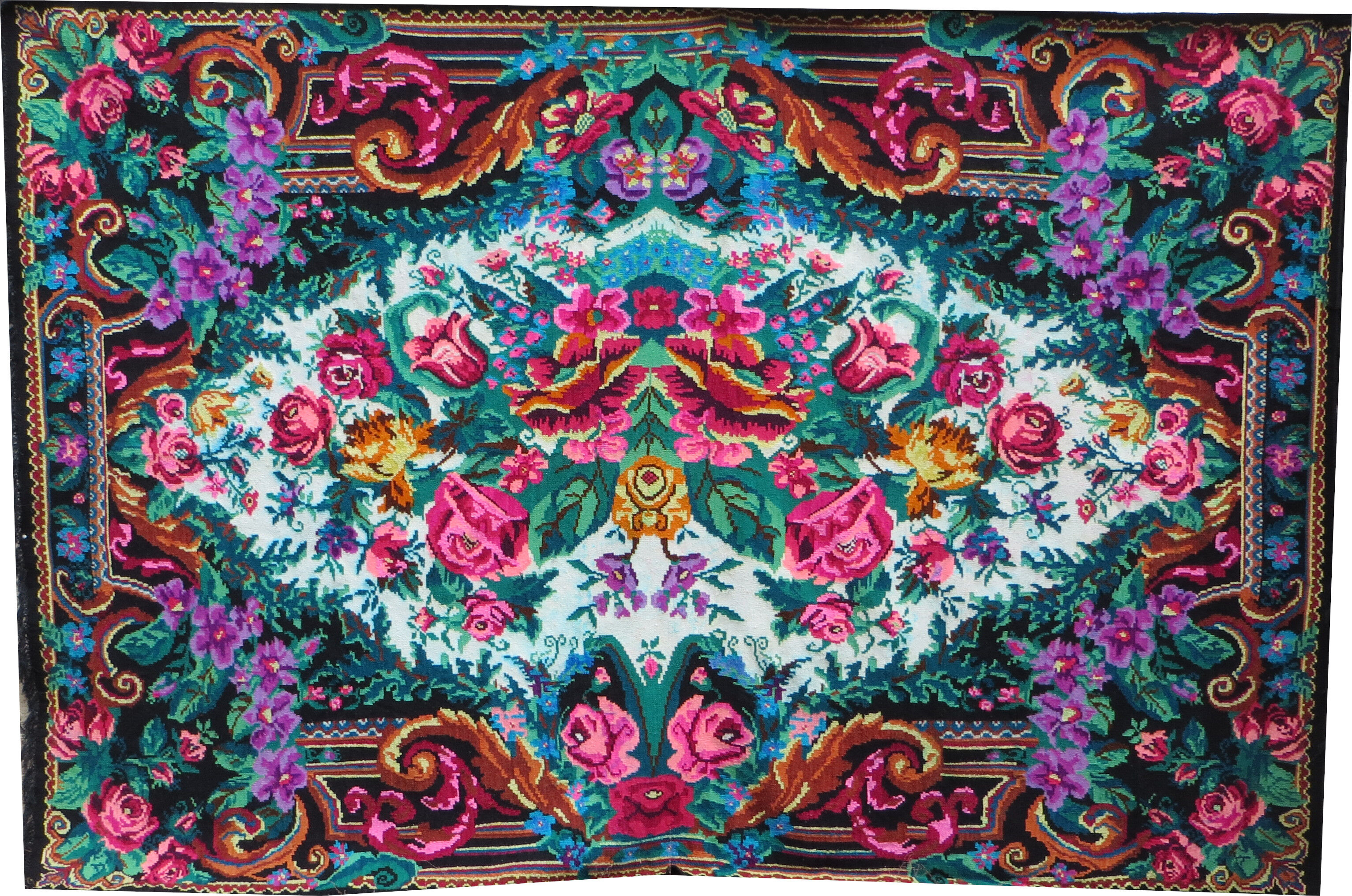 Moldavian rug 231cm x 338cm