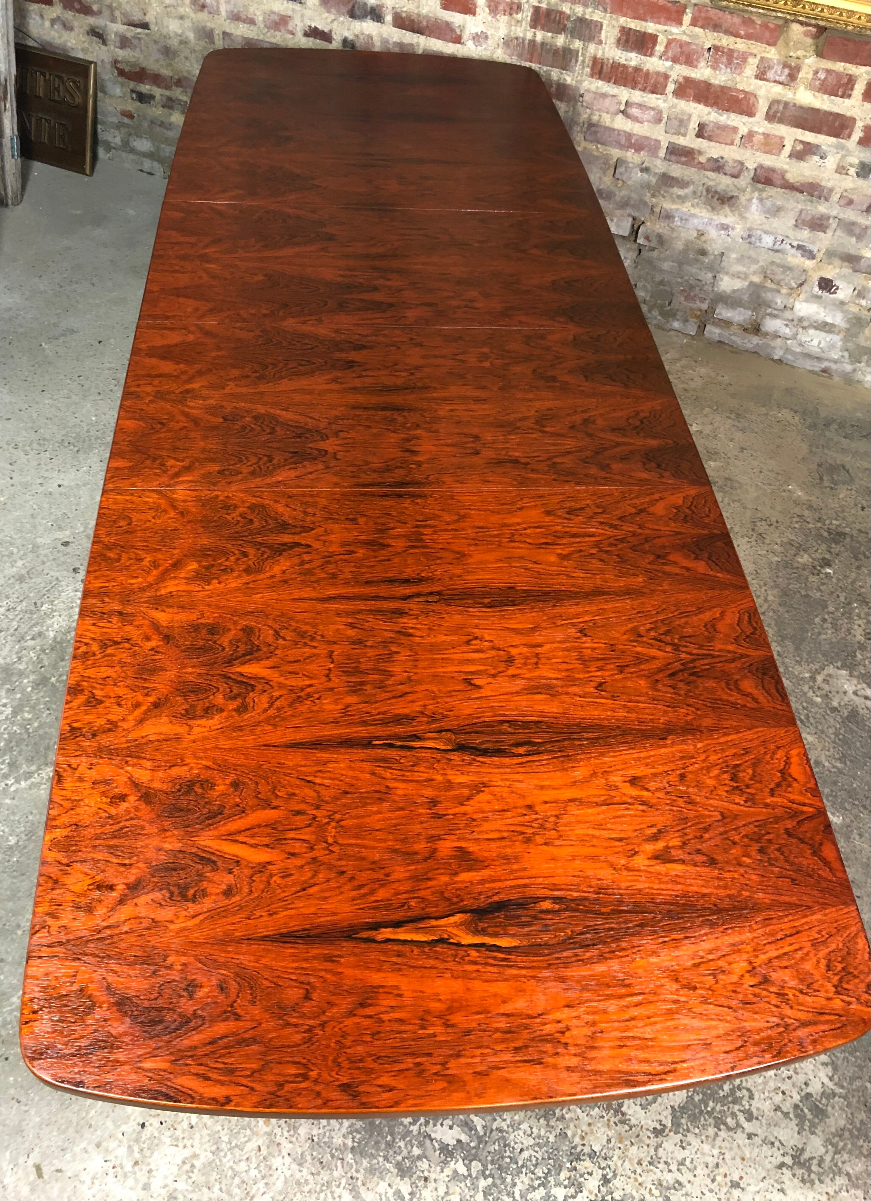 Scandinavian table with rosewood extensions from Rio vintage 1960