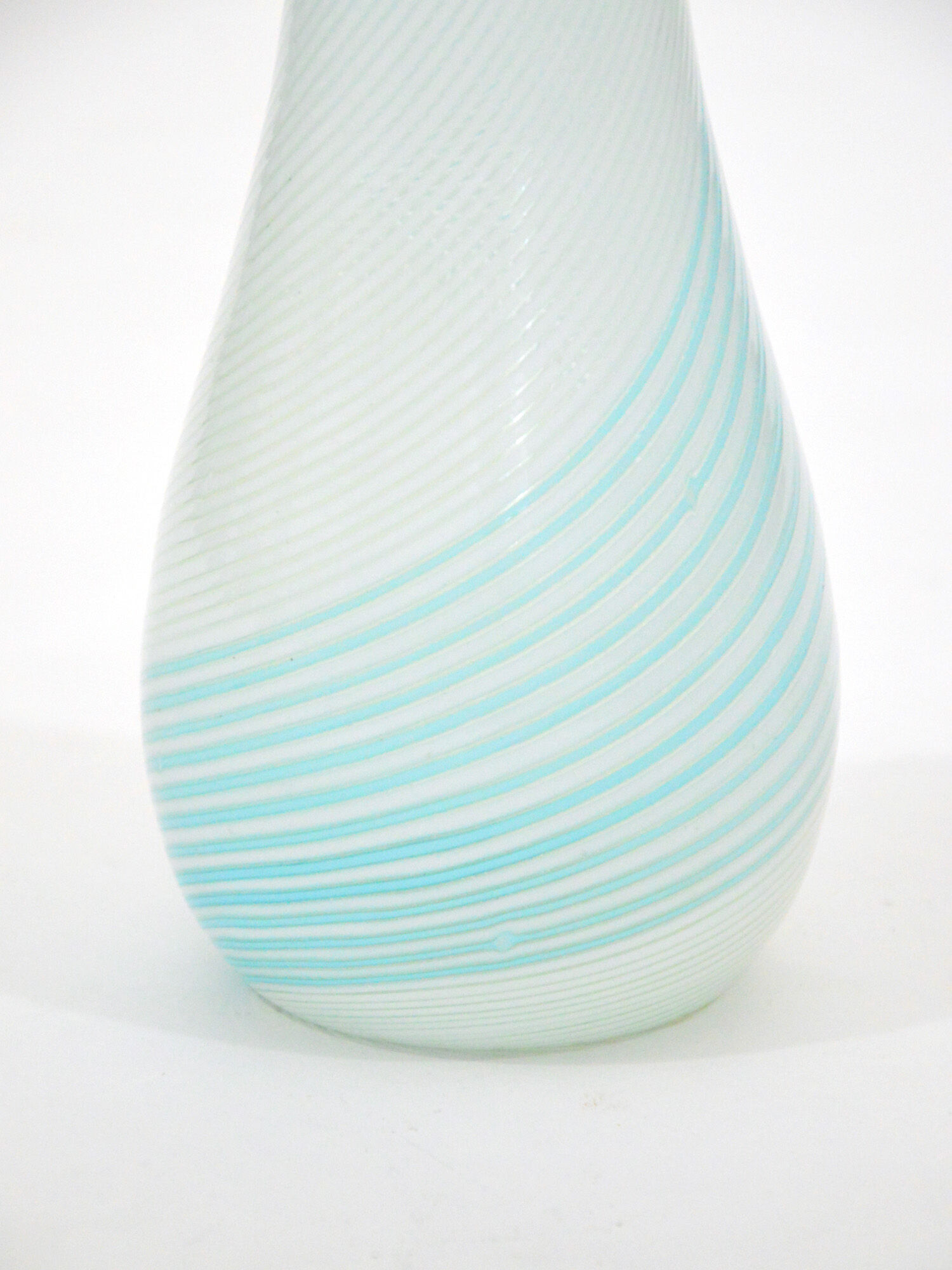 Vase en verre de Murano 'Mezza Filigrana' Par Dino Martens Pour Aureliano Toso