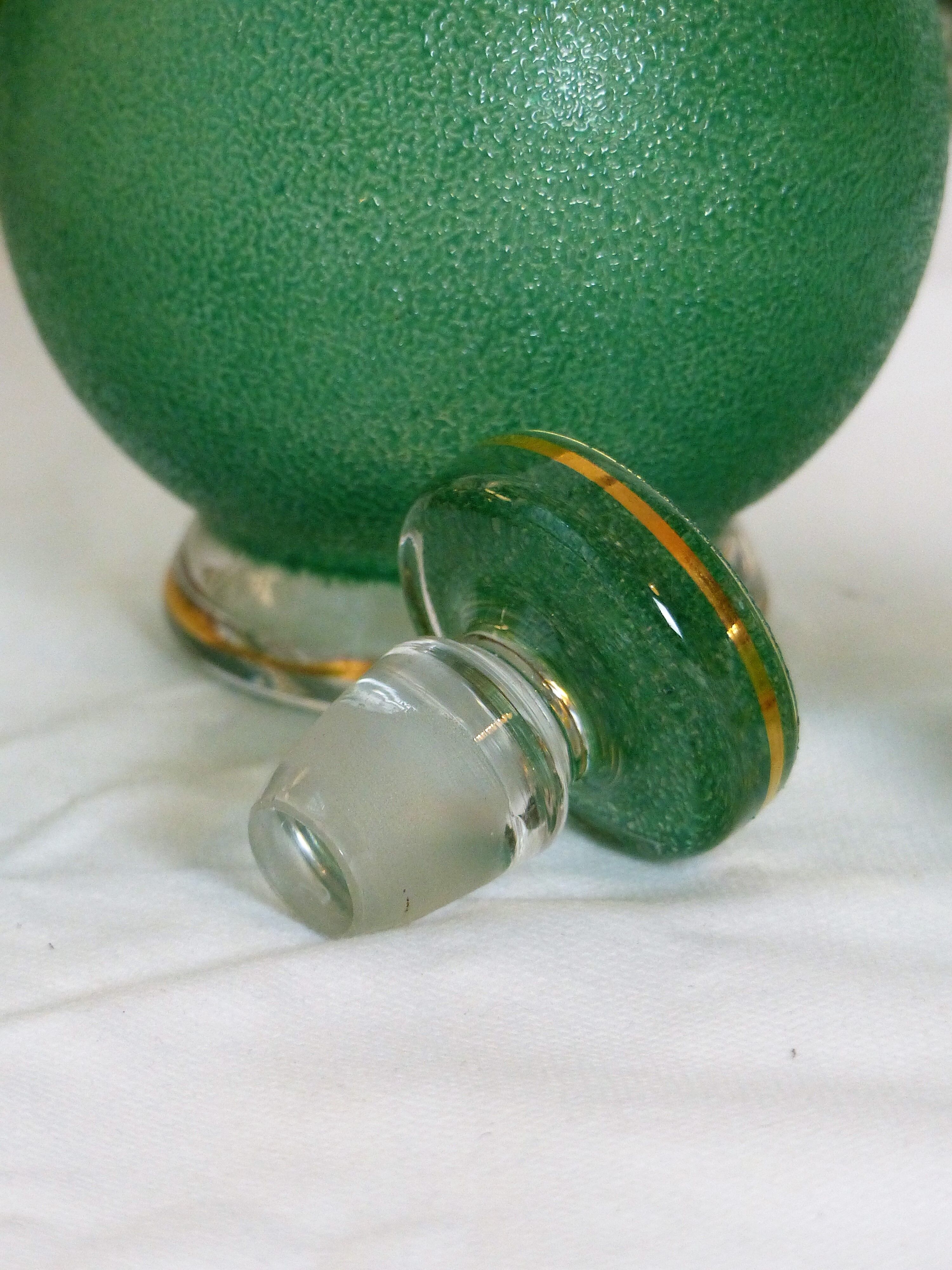 Green liqueur carafe and its 6 glasses