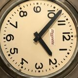 Clock Brillie Magneta Industrial Station