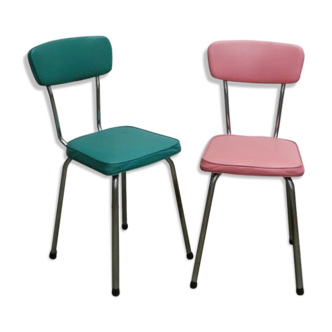Pair of retro chairs in Skai
