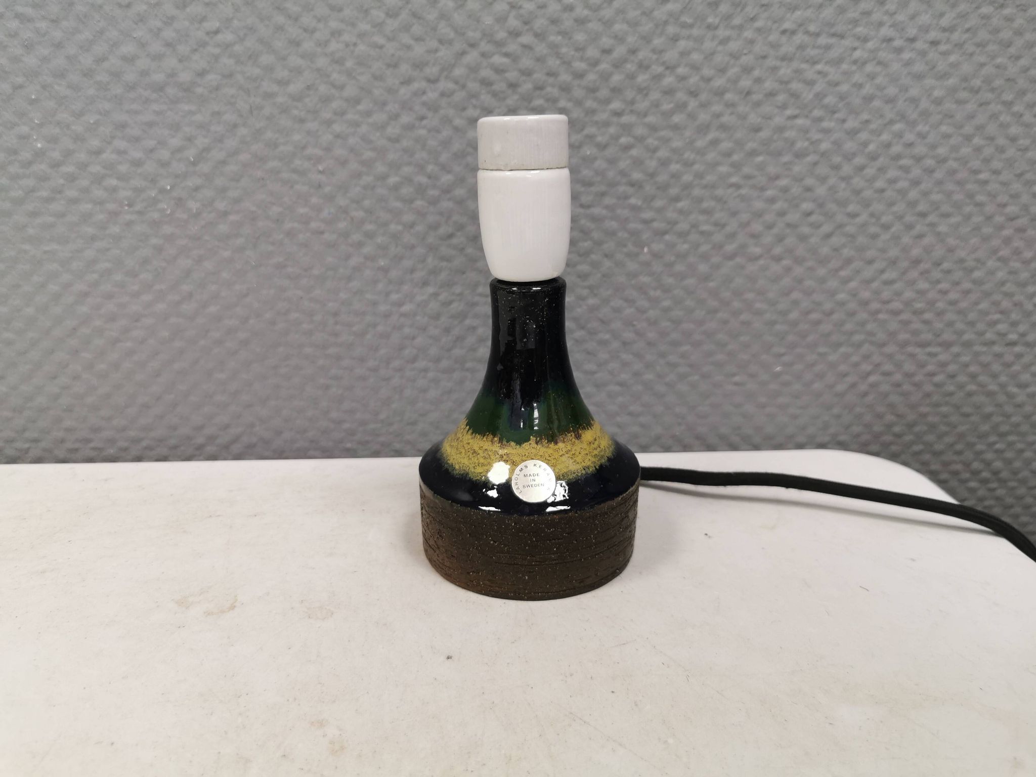 Pied de lampe de table en céramique de la marque suédoise Laholms, années 1980