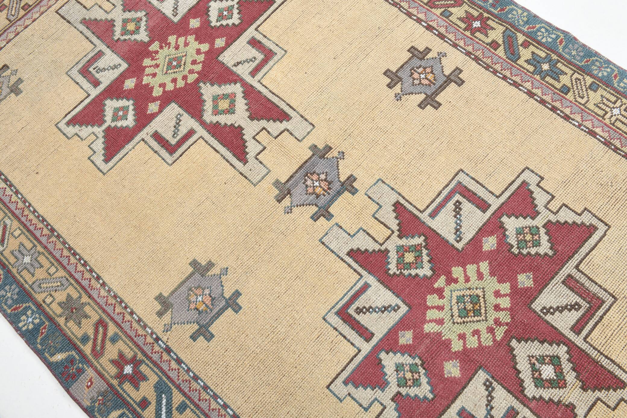 Light Yellow Red Modern Oushak Rug, 140x211Cm
