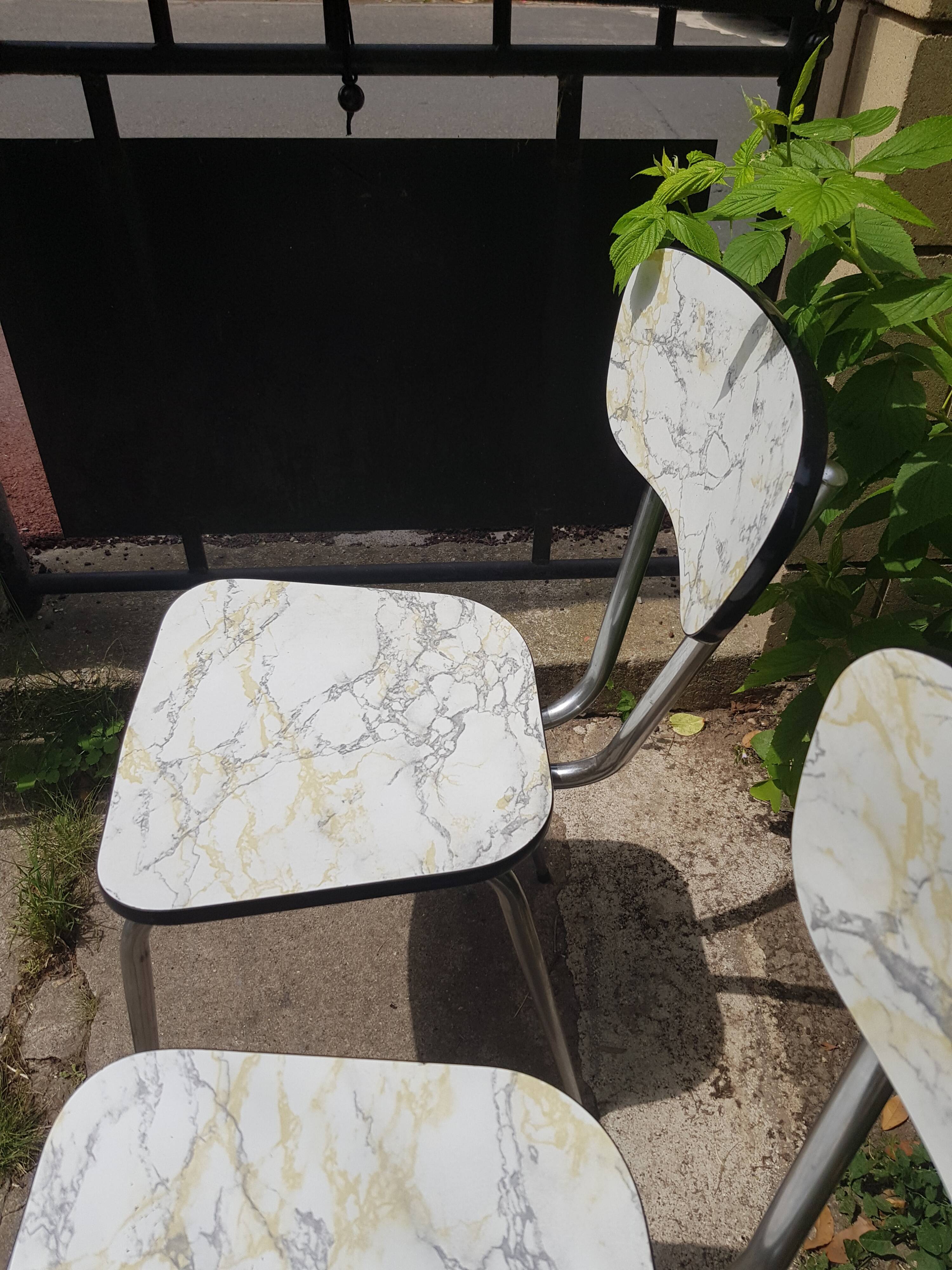 Set of 2 formica chairs type marble + 1 stool