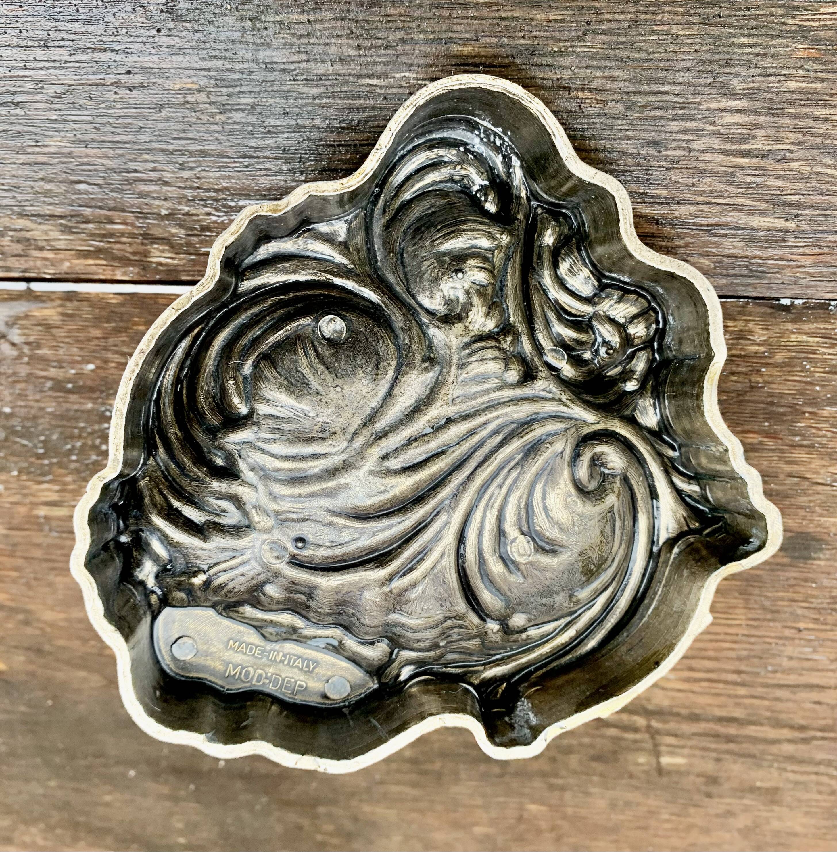 Antique decorative brass ashtray or pocket emptier - Made in Italy - Registered Design