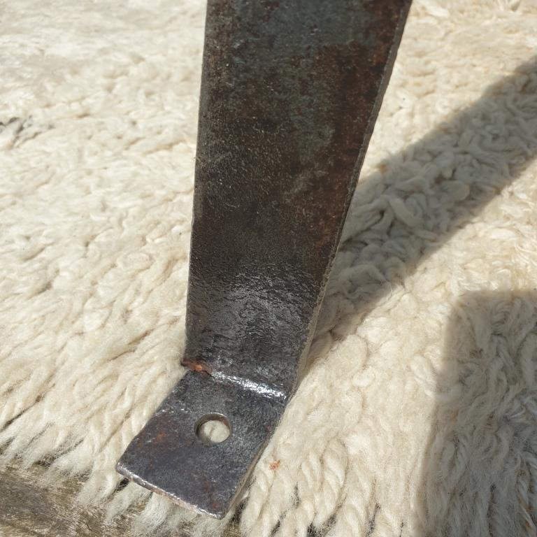 Eiffel metal base workshop with rivets