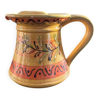 Provençal pitcher