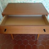 Tables de chevet style années 50
