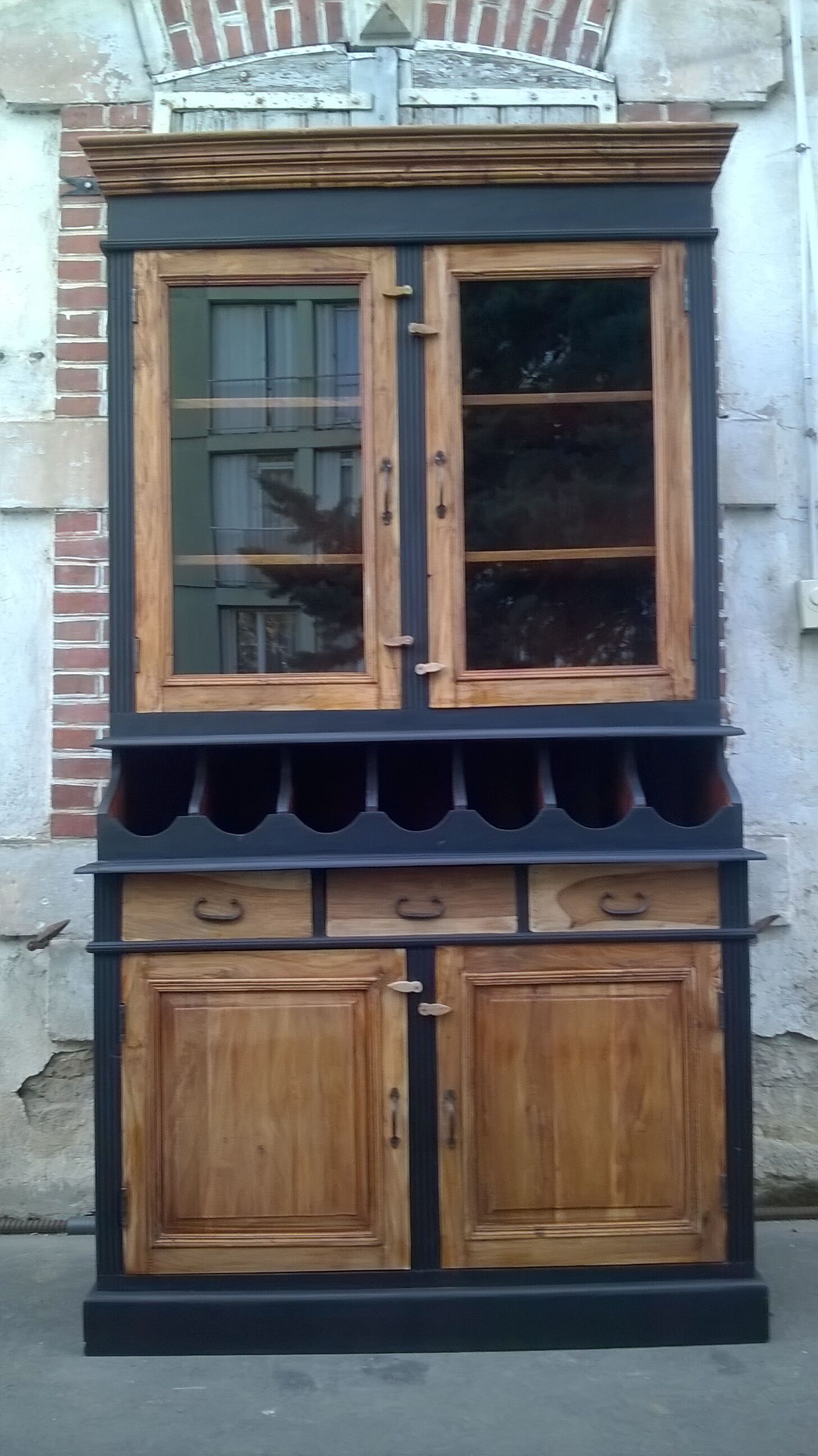 Vaisselier raw black