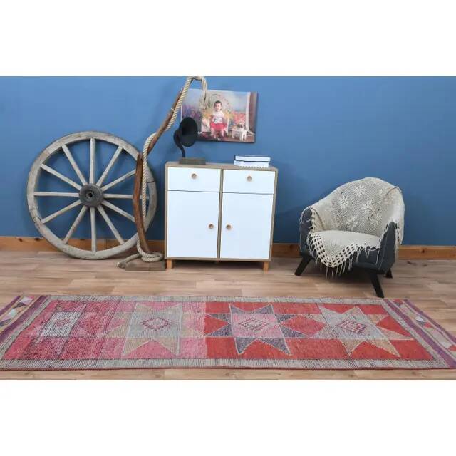 1970s Star Motif Vintage Turkish Oushak Wool Handmade Pink Runner 92x292