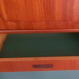 Armoire en teck, suspendue, Danemark 1960
