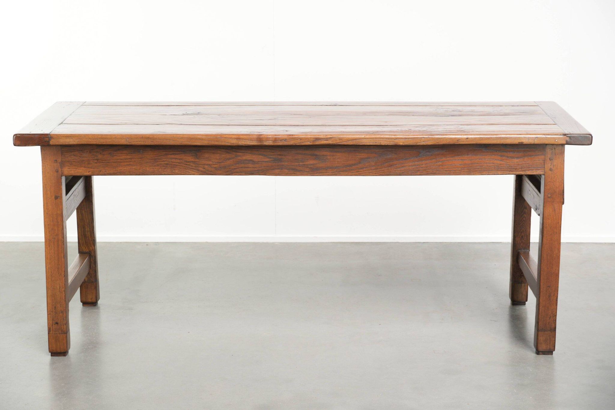 Antique French farmhouse dining table for 4/ 6 people from the 18th century