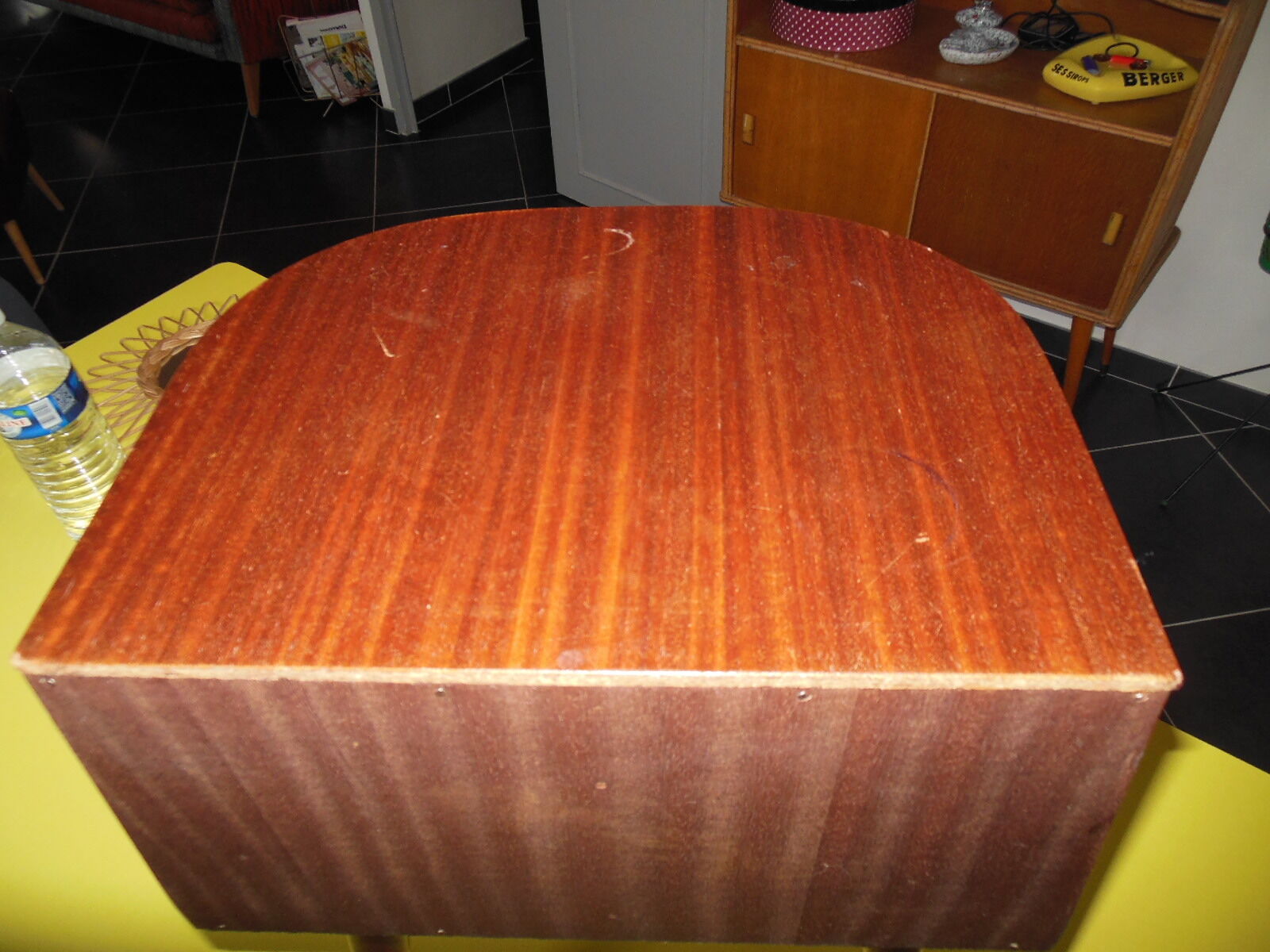 Chevet tripode vintage
