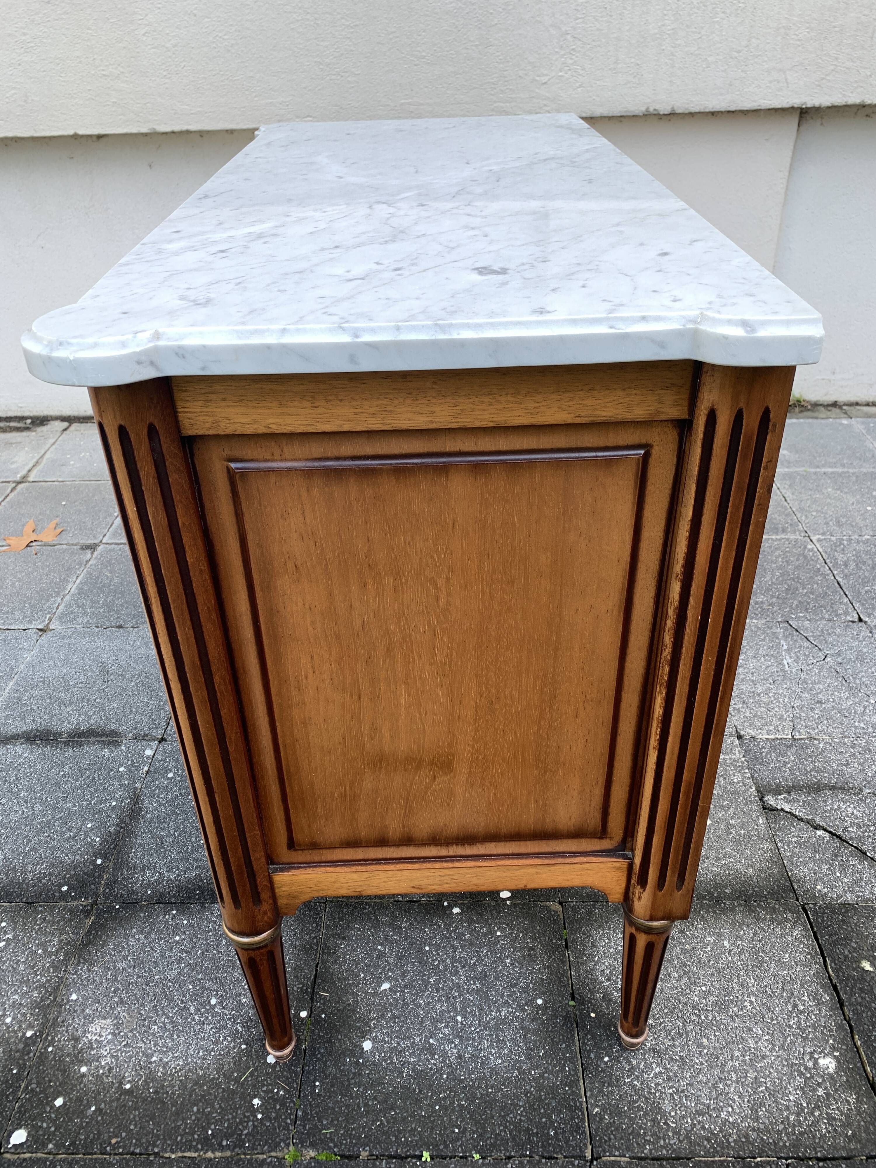 Louis XVI style solid wood chest of drawers, 3 drawers, second half of the twentieth century