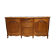 Buffet en chêne clair style Louis XV