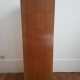 Sliding curtain cabinet