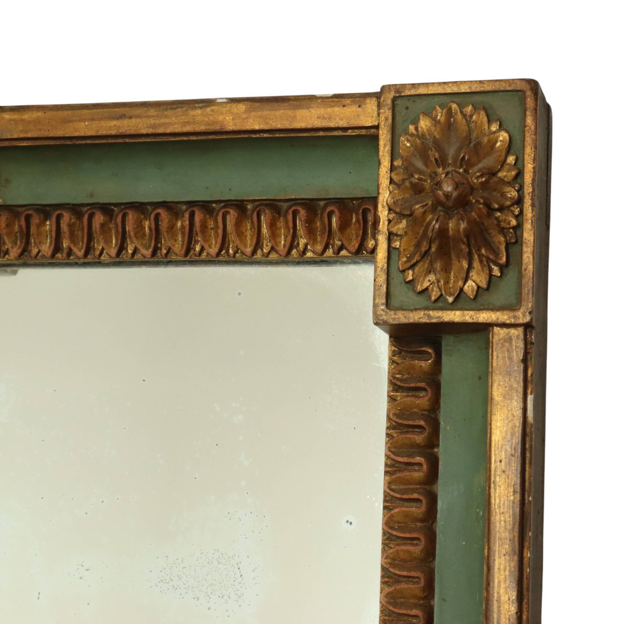 Miroir en bois doré, France, début du XXe siècle