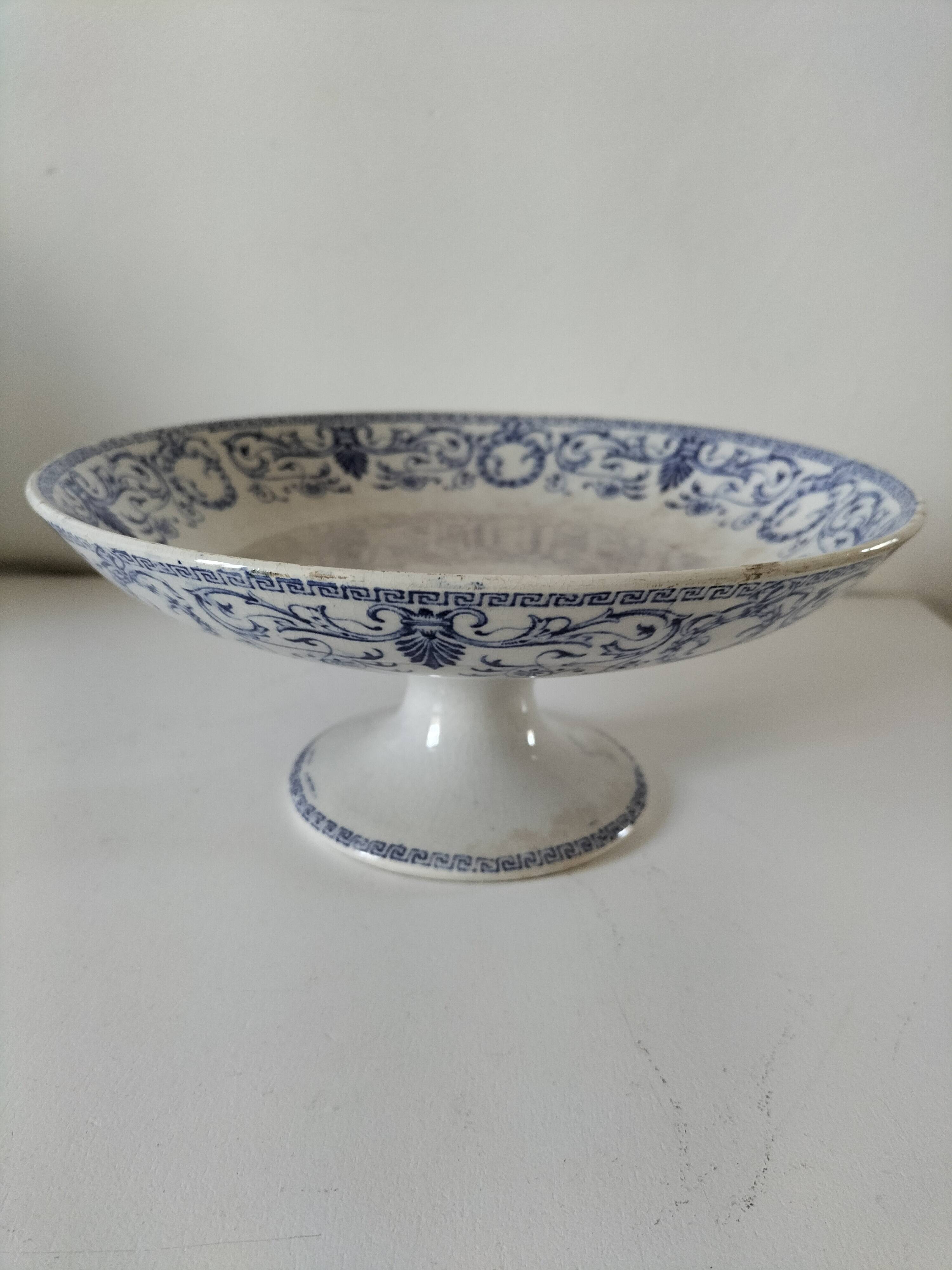 Creil & Montereau Marie-Louise model pedestal dish