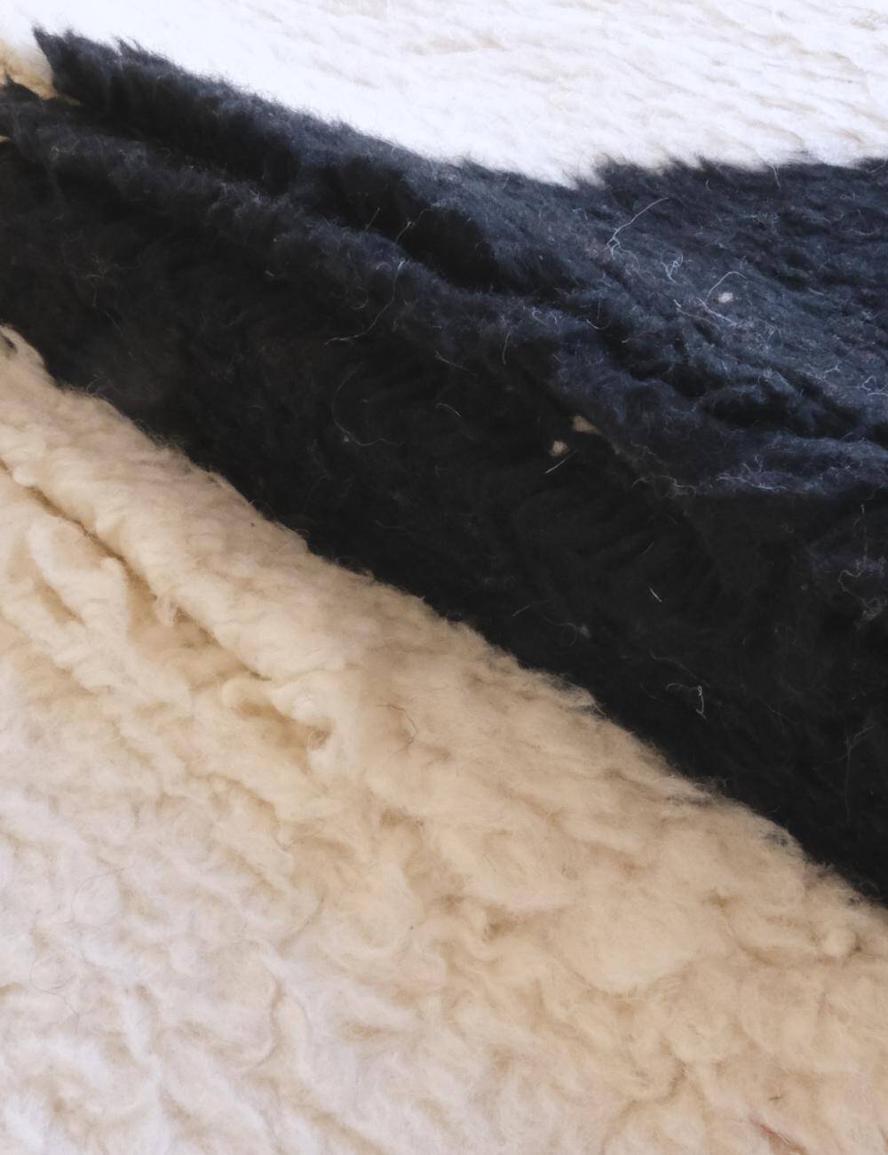 Black and White Berber Rug - 234 x 184 cm