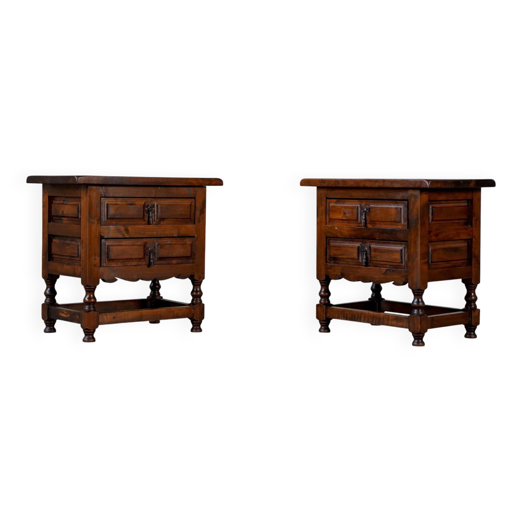 Spanish nightstands in walnut - Spain 1900s