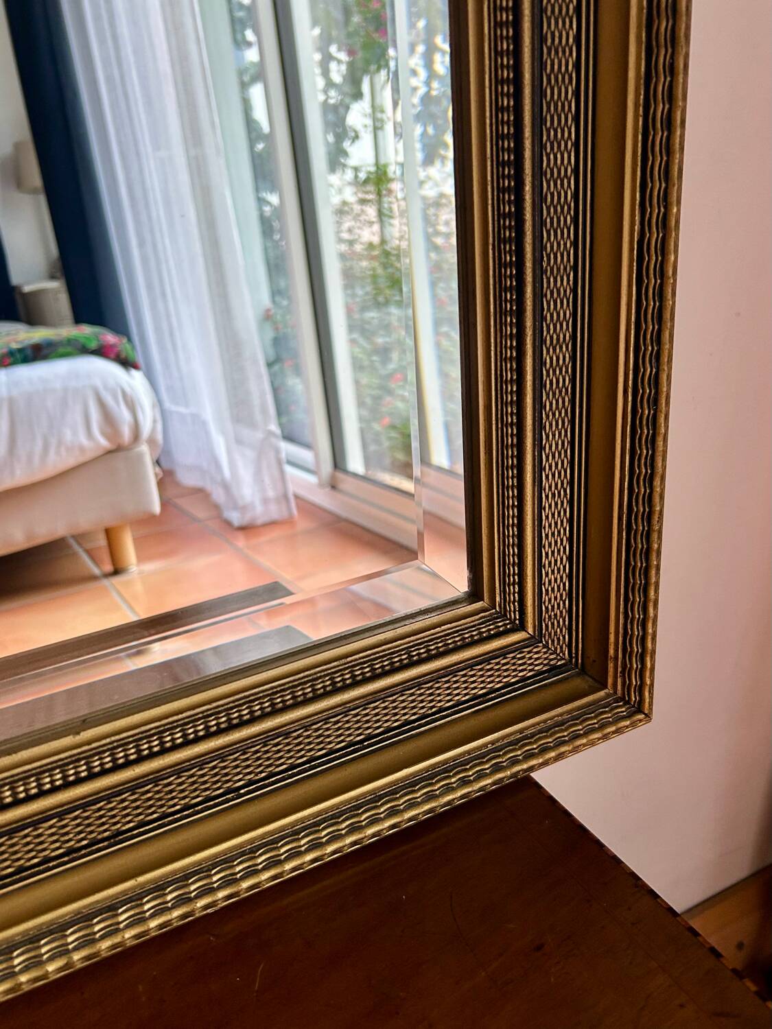 Large antique beveled mirror in the Napoleon III style - Gold and black frame