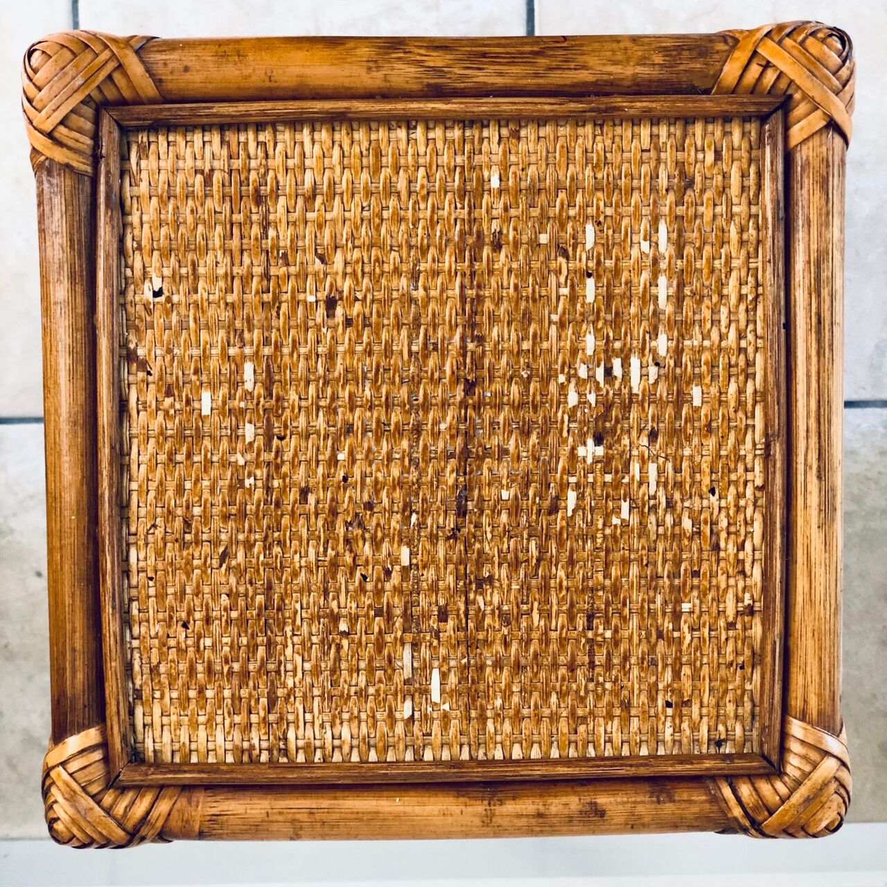 2-Level rattan harness