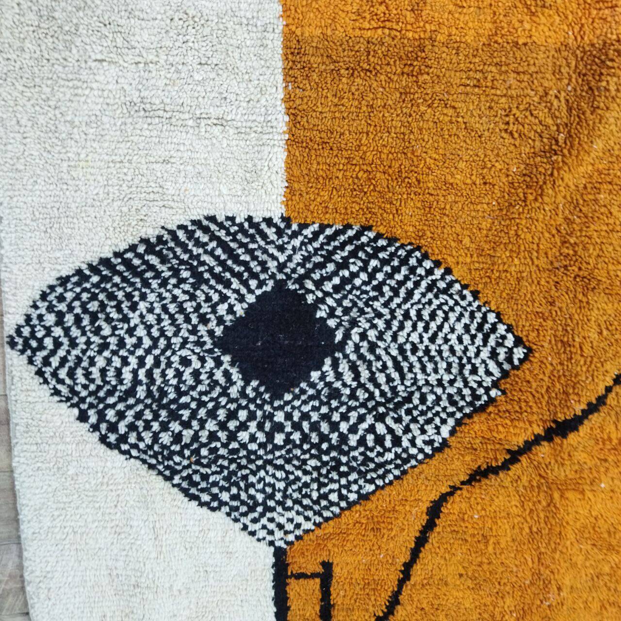 Handmade Moroccan Berber rug 313 x 215 cm