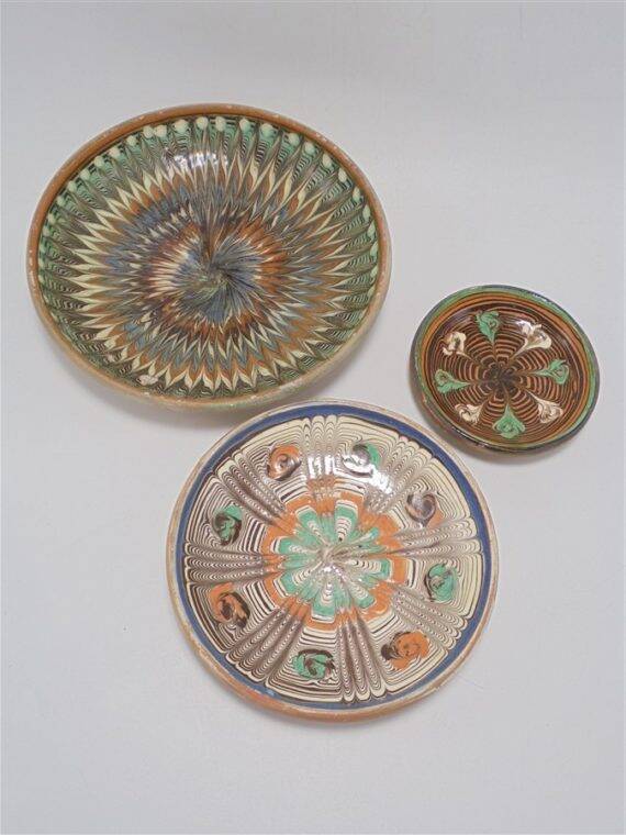 Set of 3 terracotta bowls