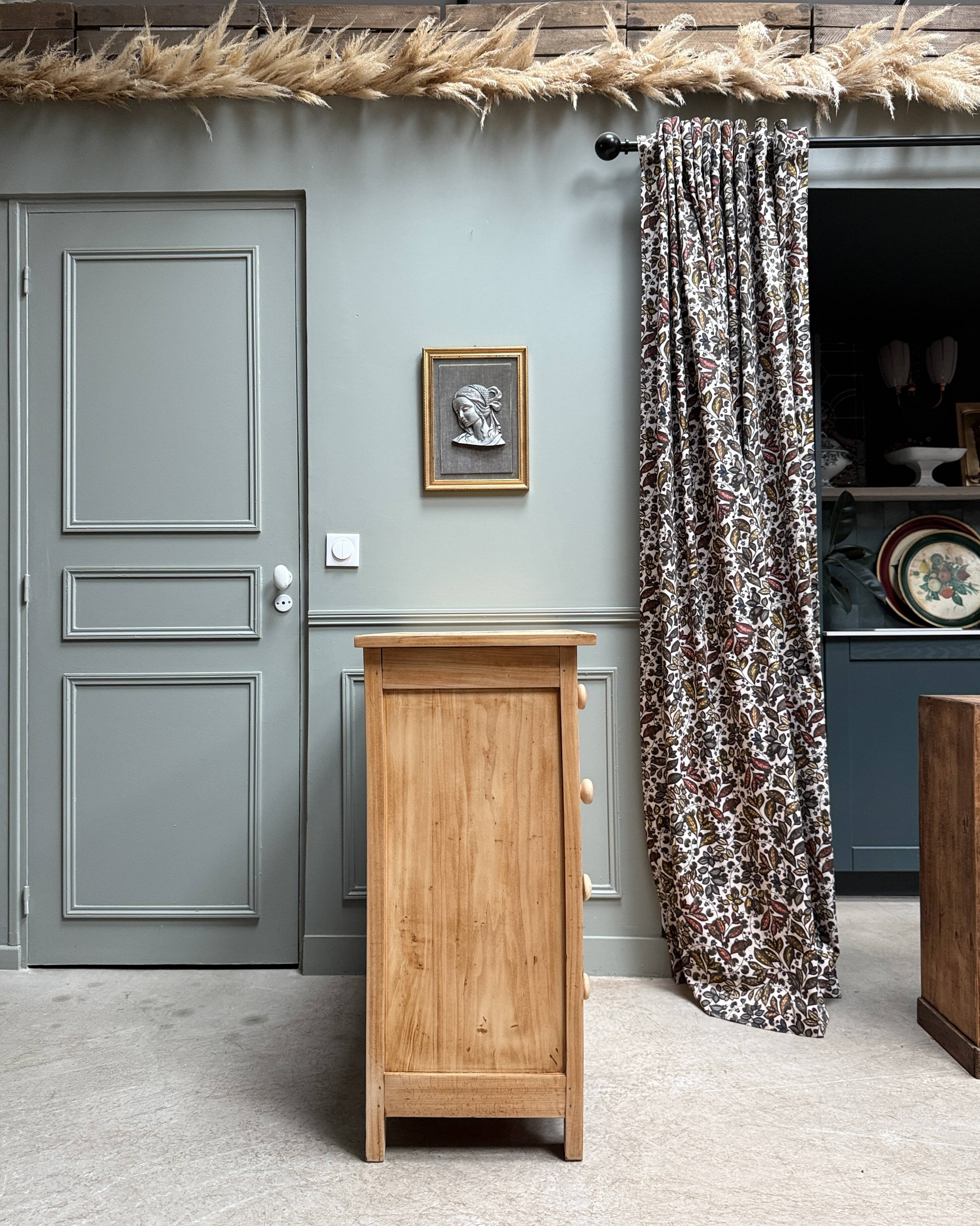 Commode vintage rénovée