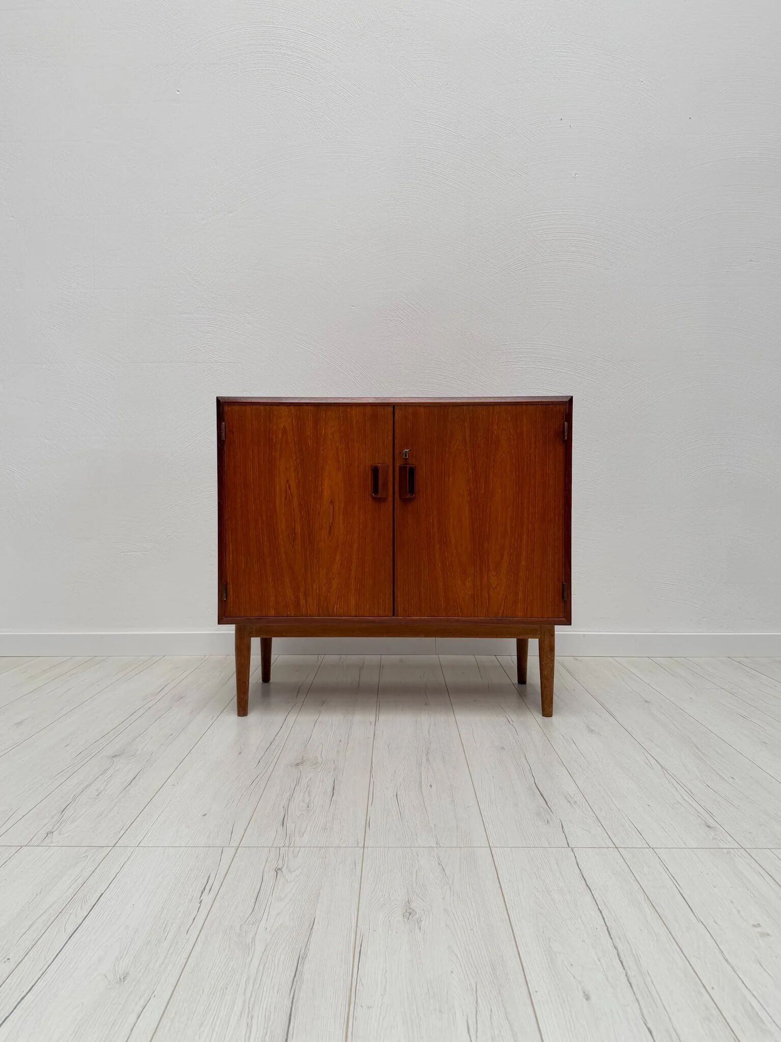 1960s Danish mid-century teak sideboard by Børge Mogensen
