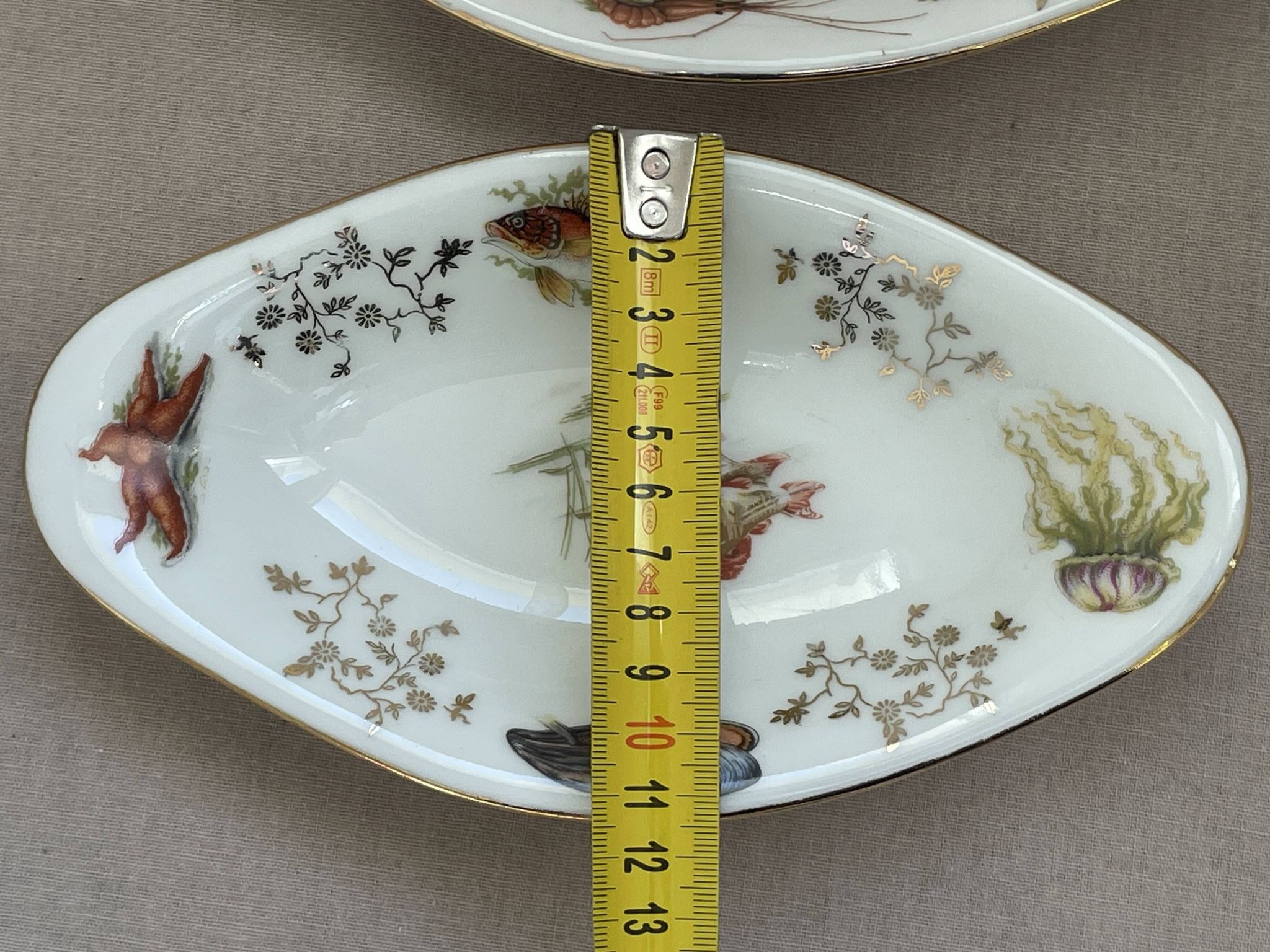 Pair of vintage marine-themed dishes in Berry porcelain.