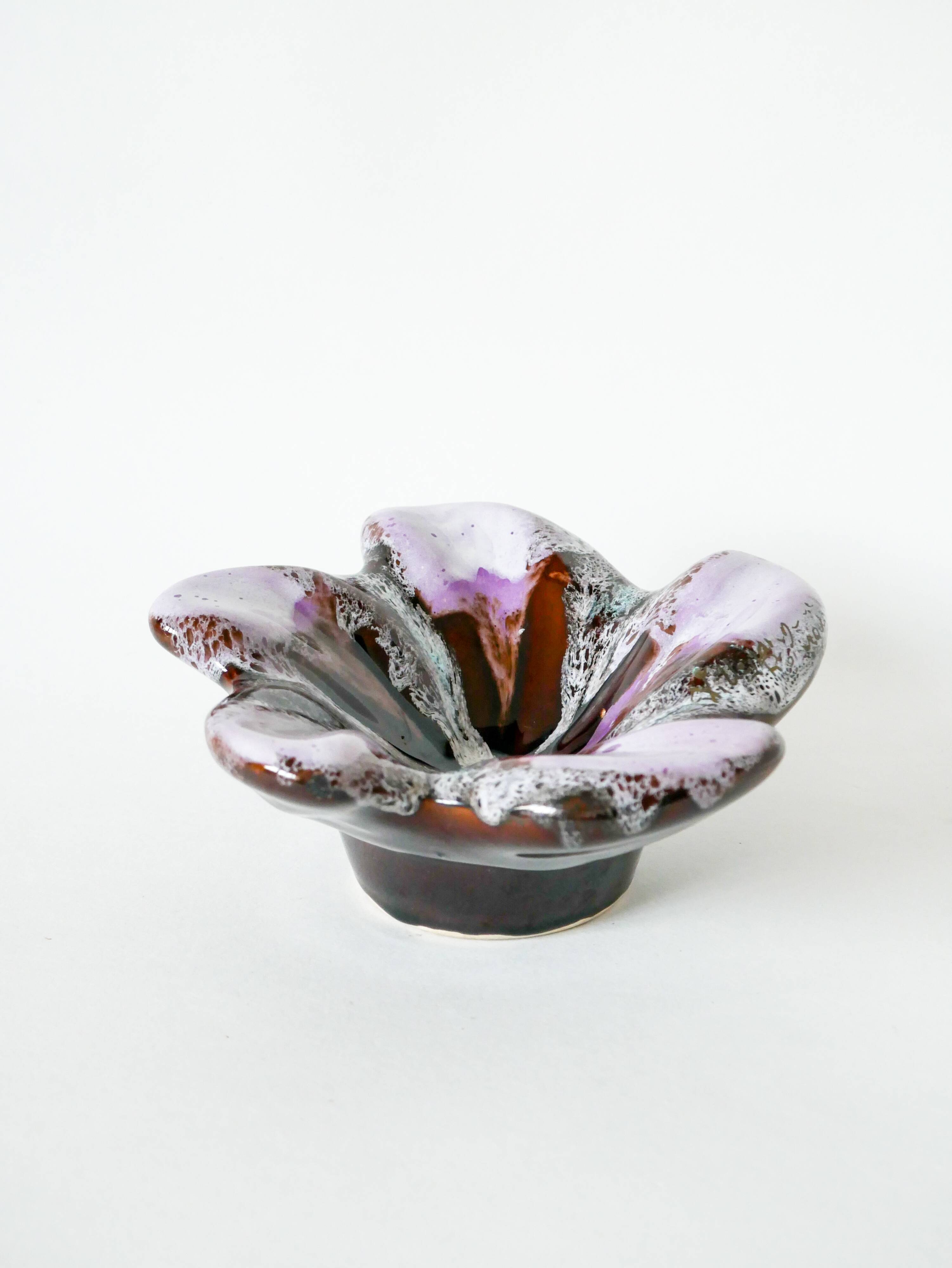 Purple lilac and brown star ceramic pocket tray / cup 1970