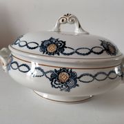 Antique Saint-Amandinoise tureen, blue and ochre decoration 6523, 1900-1920