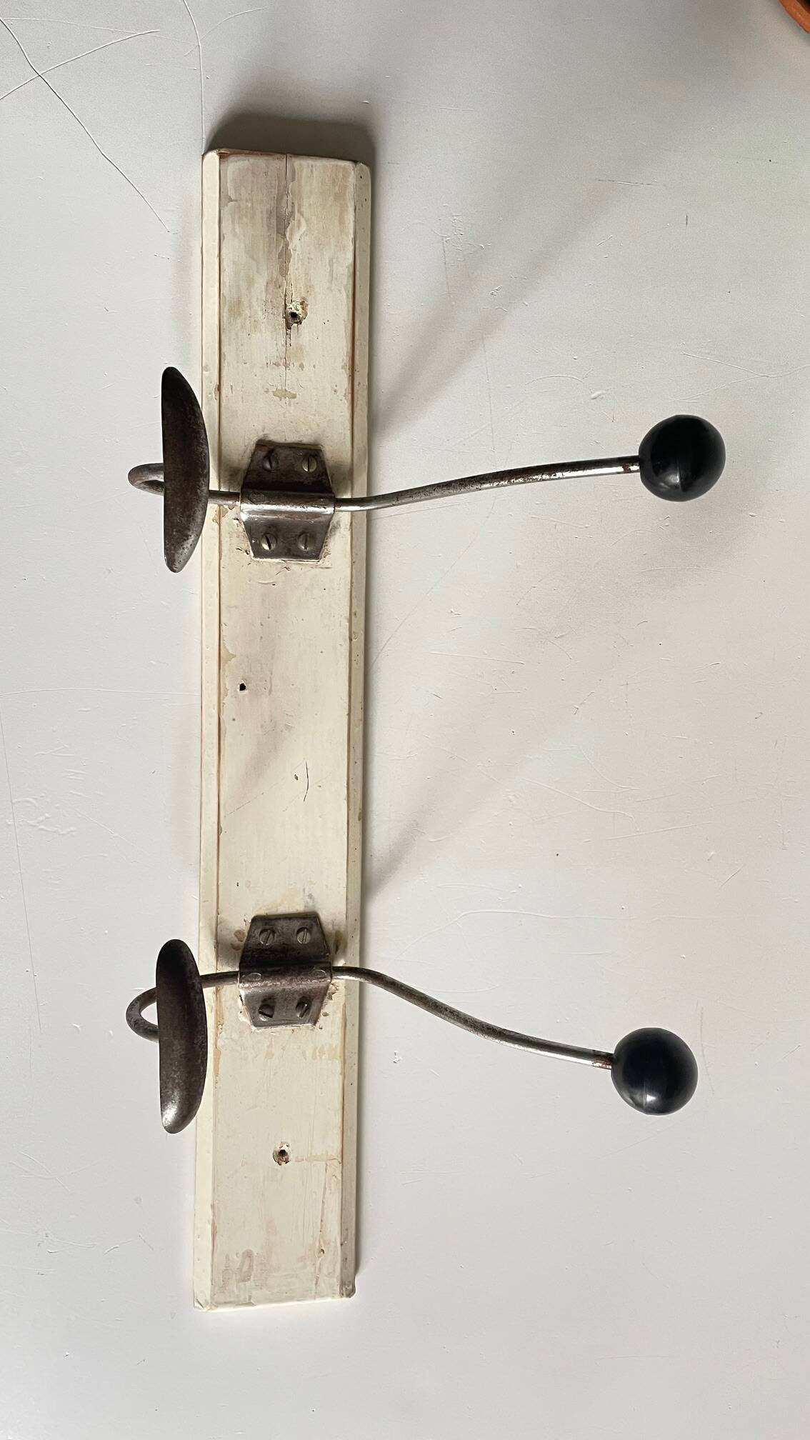ANTIQUE SCHOOL COAT RACK White Wood