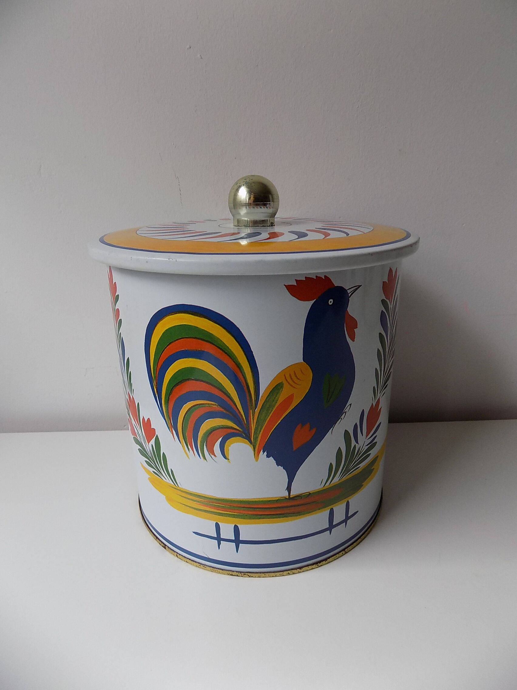 2 Metal boxes HB Henriot Quimper (16cm)