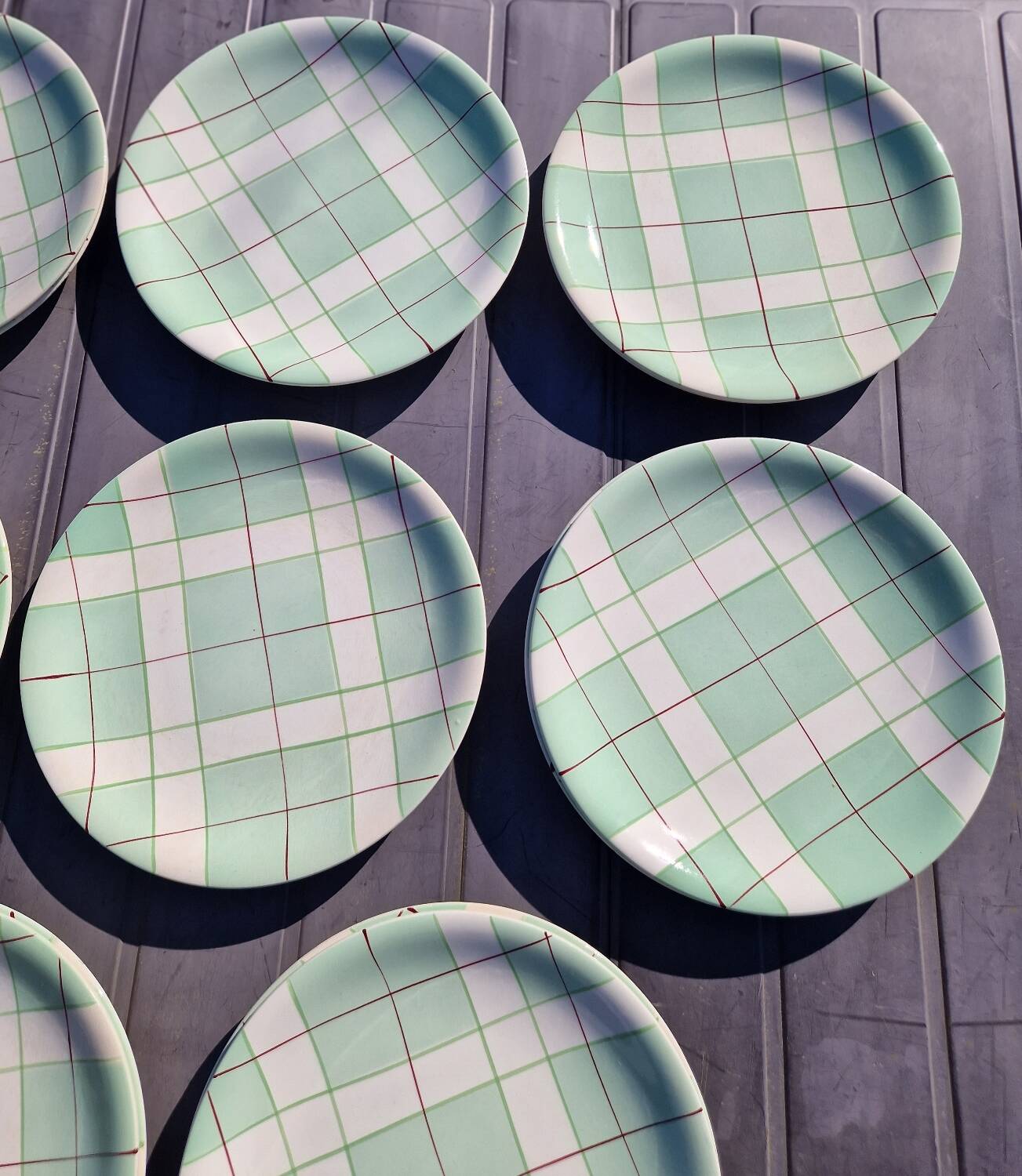 Salins Hossegor model 26-piece dinnerware set