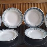 6 anciennes assiettes creuses dépareillées en Terre de Fer vertes et bleues