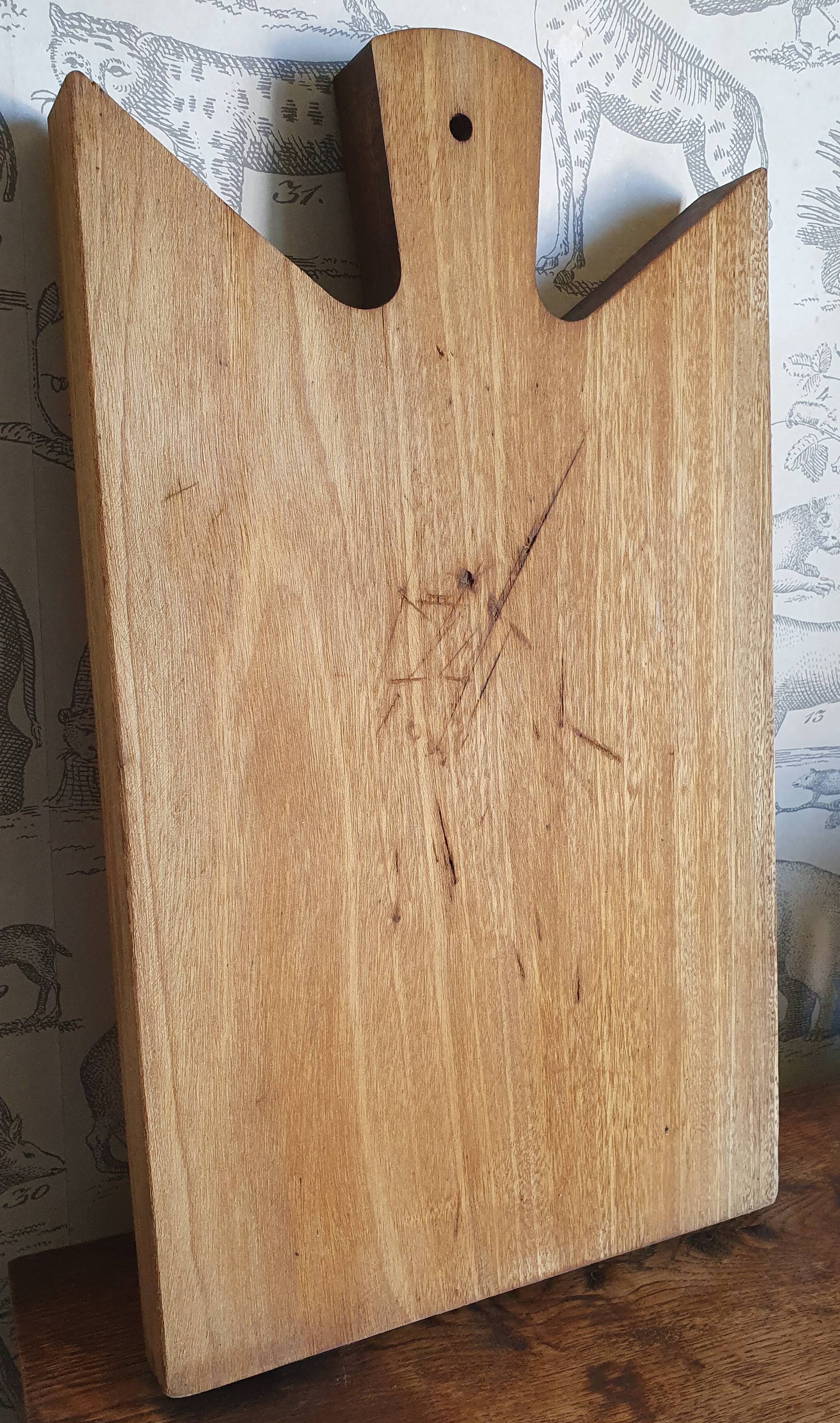 Solid wood cutting board