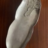 Cast aluminum centerpiece