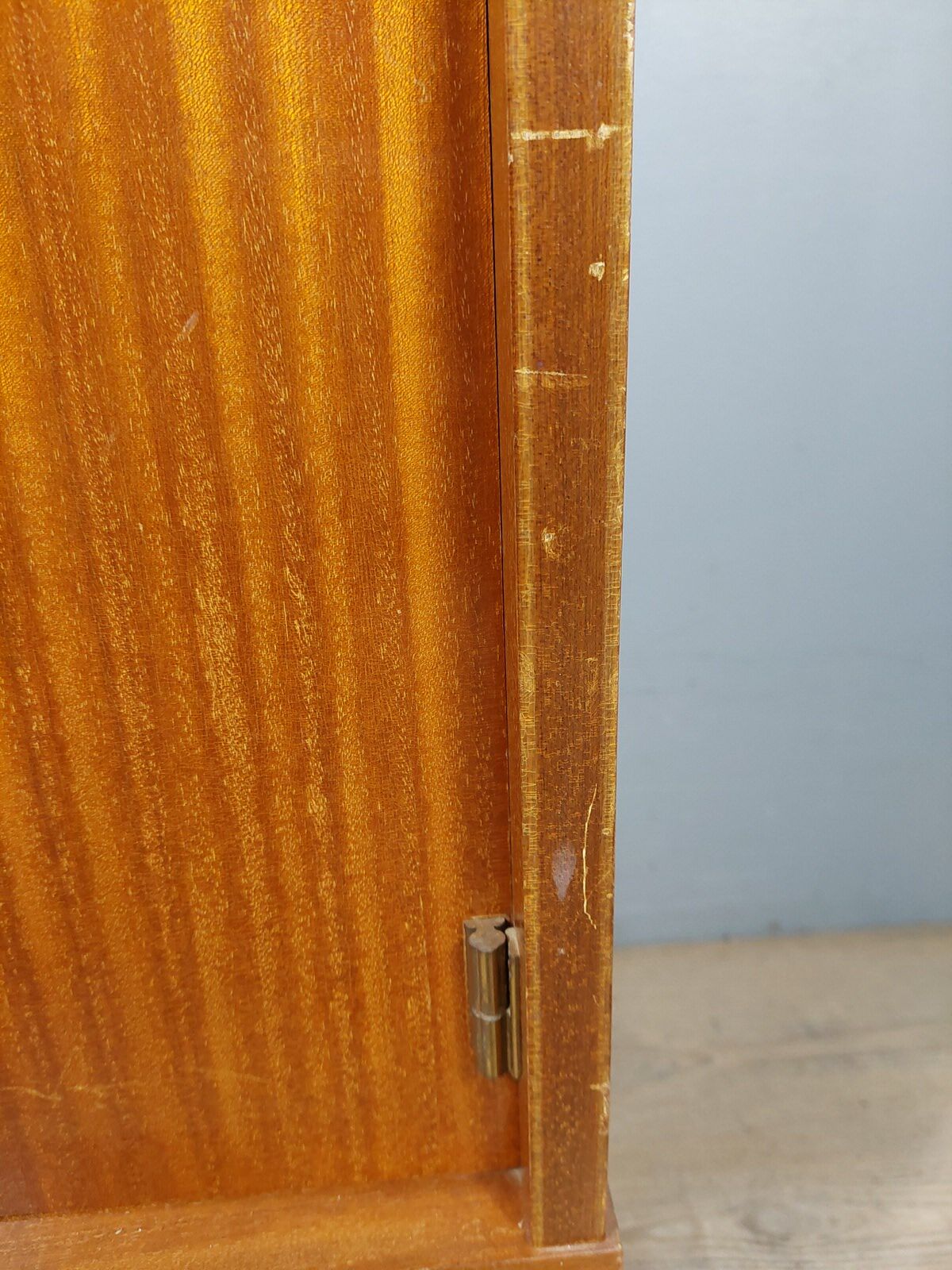 Secrétaire droit à abattant vintage