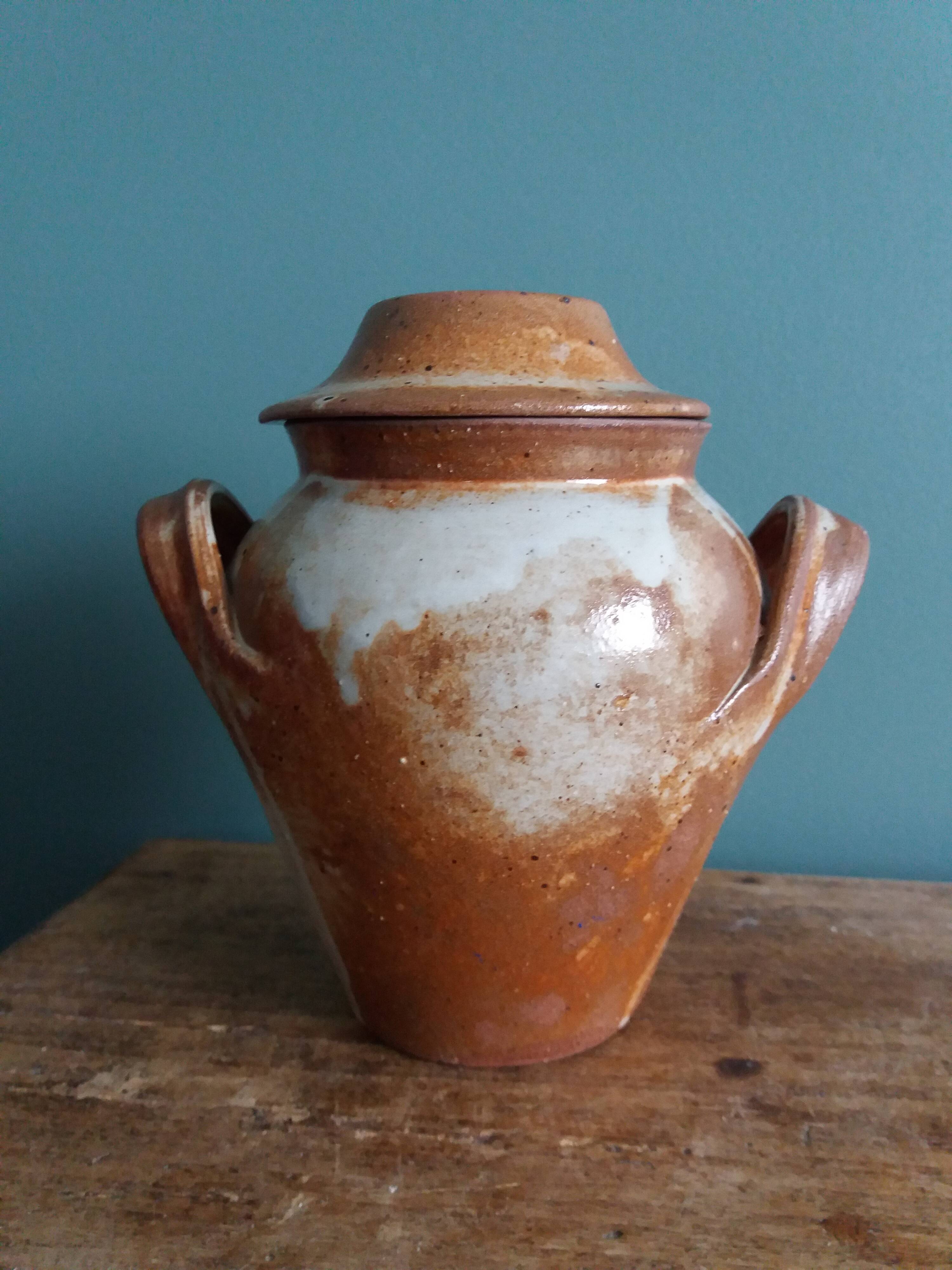 Covered pot condiment pot in Puisaye stoneware